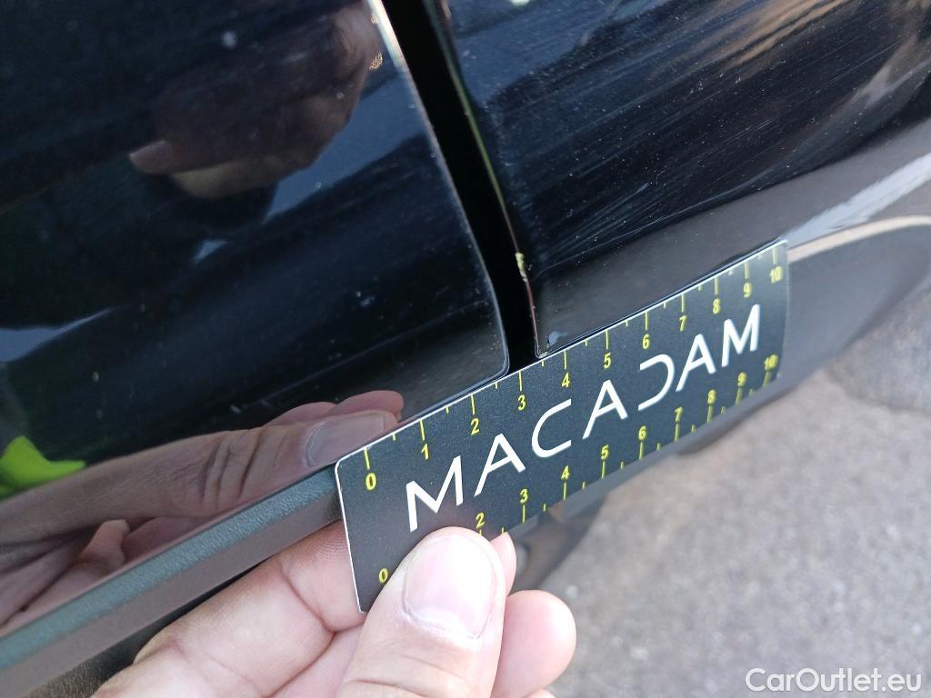  Ford  Explorer  ST-Line Plug-in-Hybrid 4x4 3.0 EcoBoost 455CV AT10 7 Plazas E6d #37