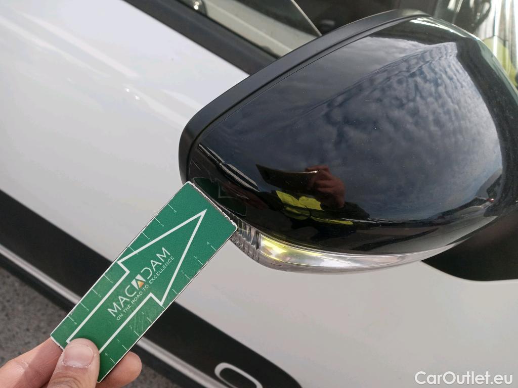  Citroen  C3 CITROEN  / 2016 / 5P / berlina con portón PureTech 60KW (82CV) FEEL (CX) #24