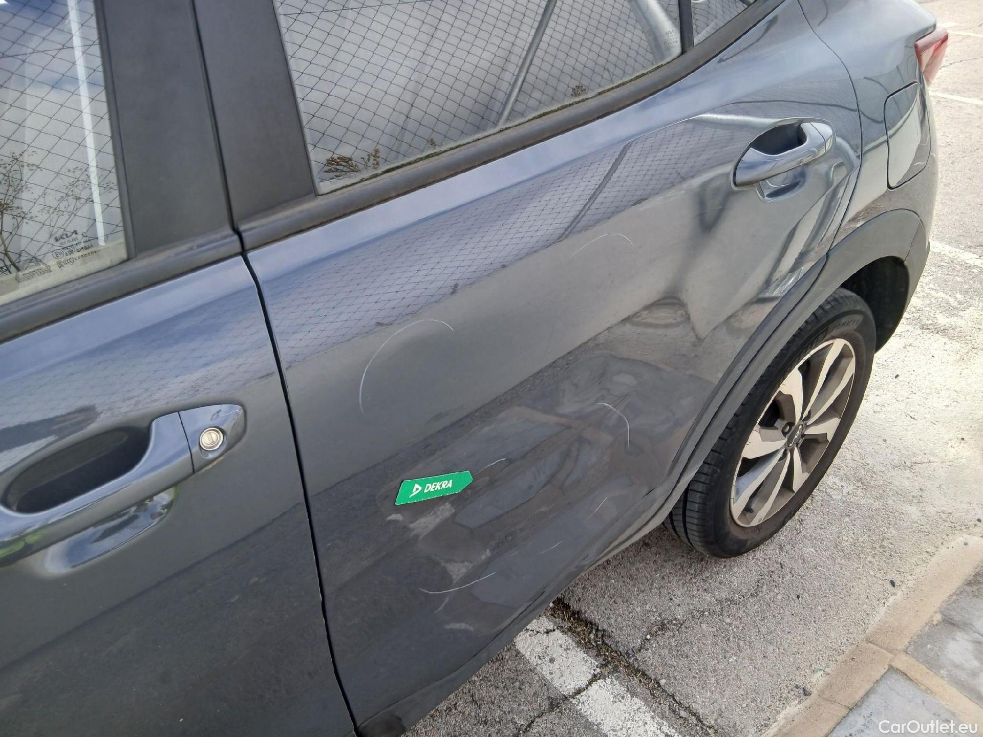  KIA  STONIC KIA  / 2017 / 5P / todoterreno 1.0 T-GDi 74kW (100CV) MHEV iMT Concept #17