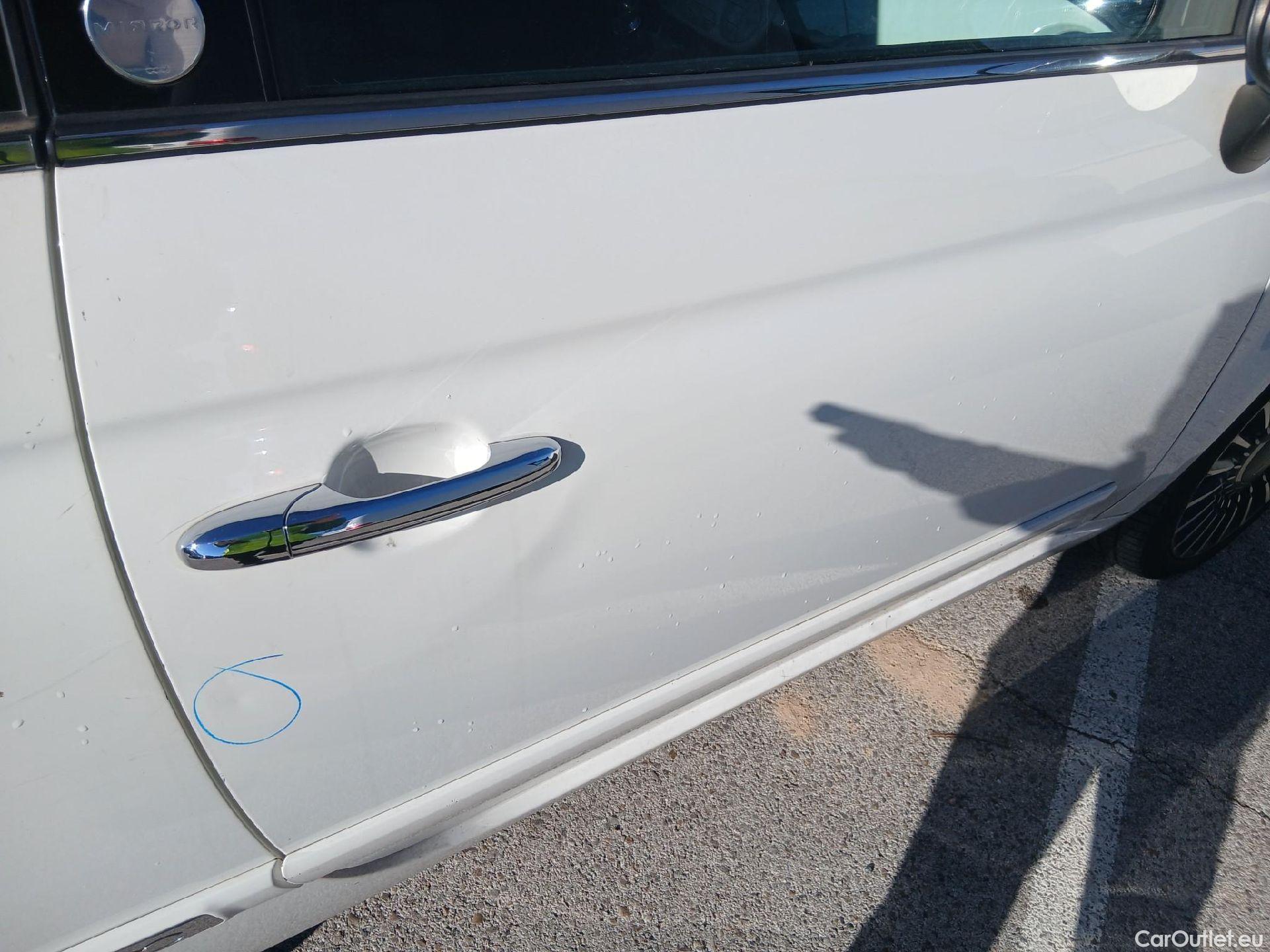  Fiat  500 FIAT  / 2015 / 3P / berlina con portón 1.2 8v 51kW (69CV) Mirror Fleet(SP) #28