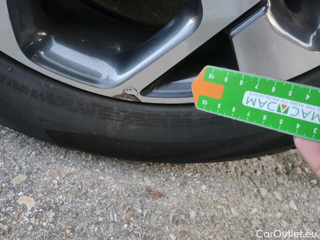  KIA  Sportage KIA  1.6MHEV Drive 100kW(136CV) 4x2(Crist Tintados)(CX) #10