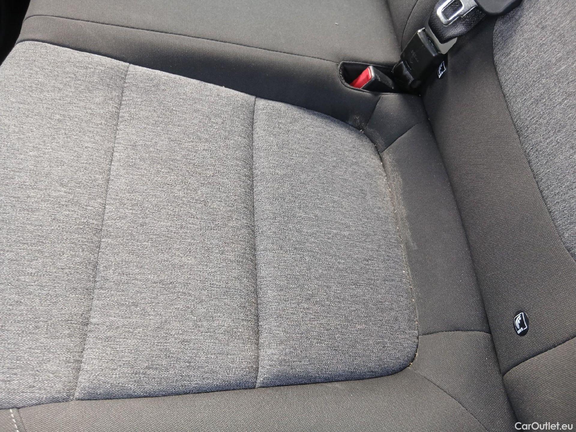  KIA  STONIC KIA  / 2017 / 5P / todoterreno 1.0 T-GDi 74kW (100CV) MHEV iMT Concept #19