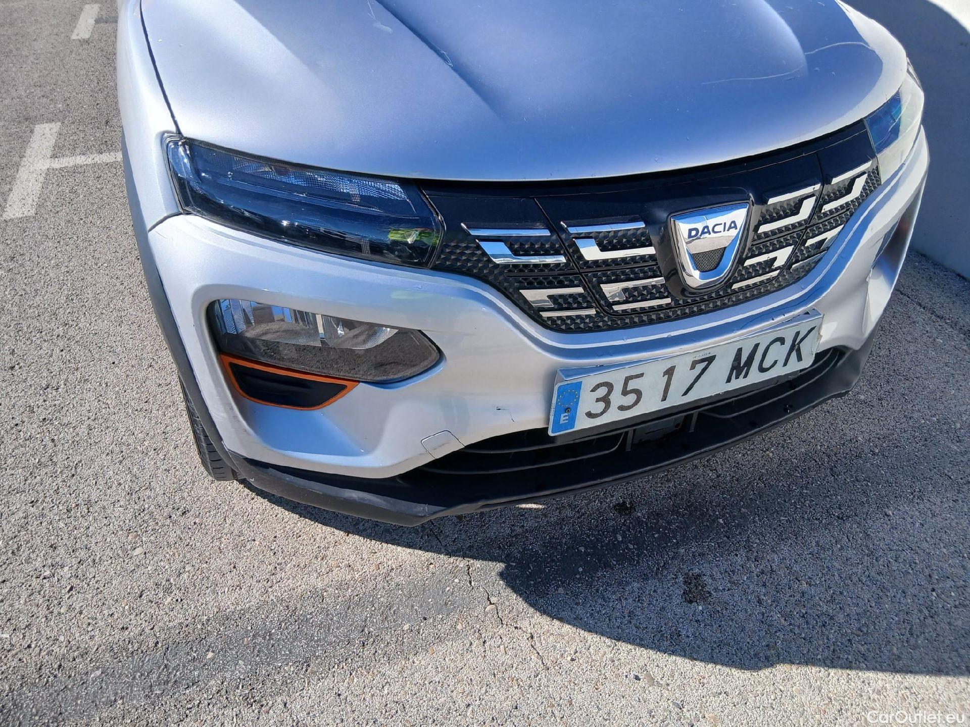  Dacia  Spring DACIA  / 2021 / 5P / berlina con portón Comfort Plus Electric 33kW (45CV) (AC) #18