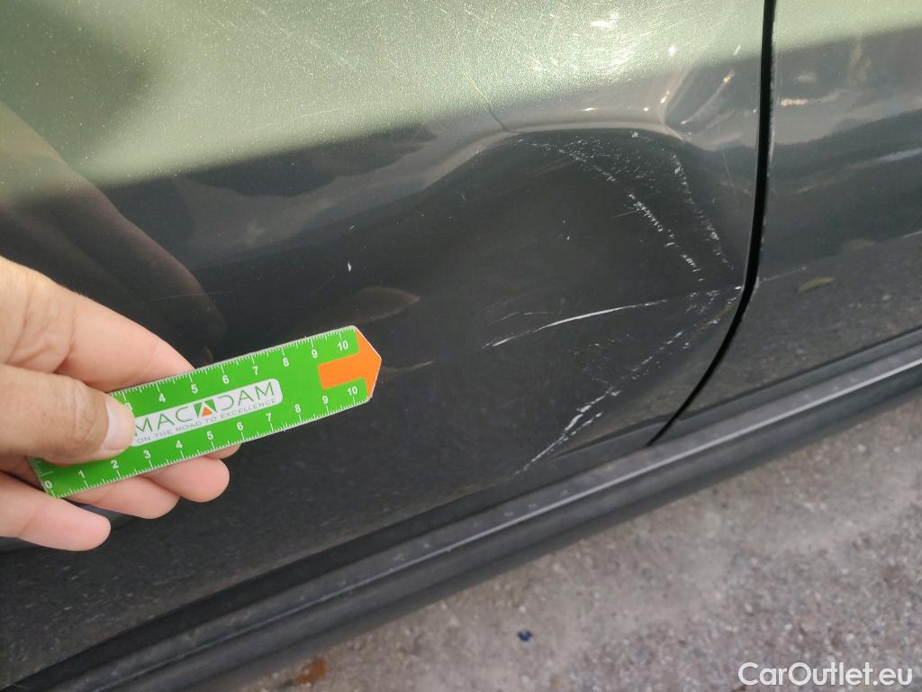  KIA  Sportage KIA  1.6MHEV Drive 100kW(136CV) 4x2(Crist Tintados)(CX) #2