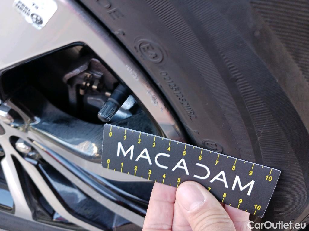  Ford  Explorer  ST-Line Plug-in-Hybrid 4x4 3.0 EcoBoost 455CV AT10 7 Plazas E6d #33