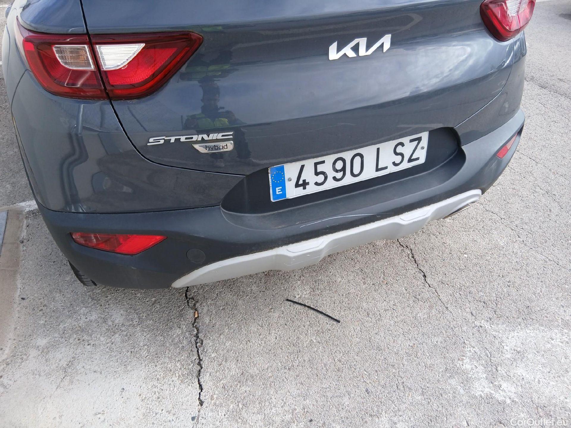  KIA  STONIC KIA  / 2017 / 5P / todoterreno 1.0 T-GDi 74kW (100CV) MHEV iMT Concept #21