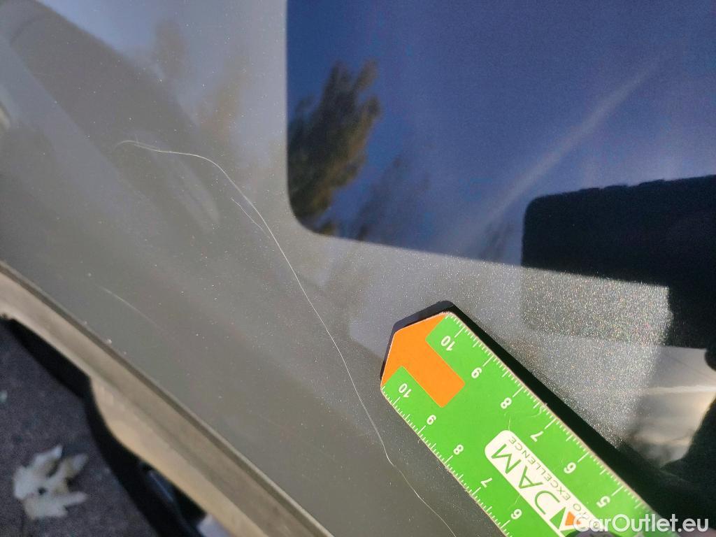  KIA  Sportage KIA  1.6MHEV Drive 100kW(136CV) 4x2(Crist Tintados)(CX) #20