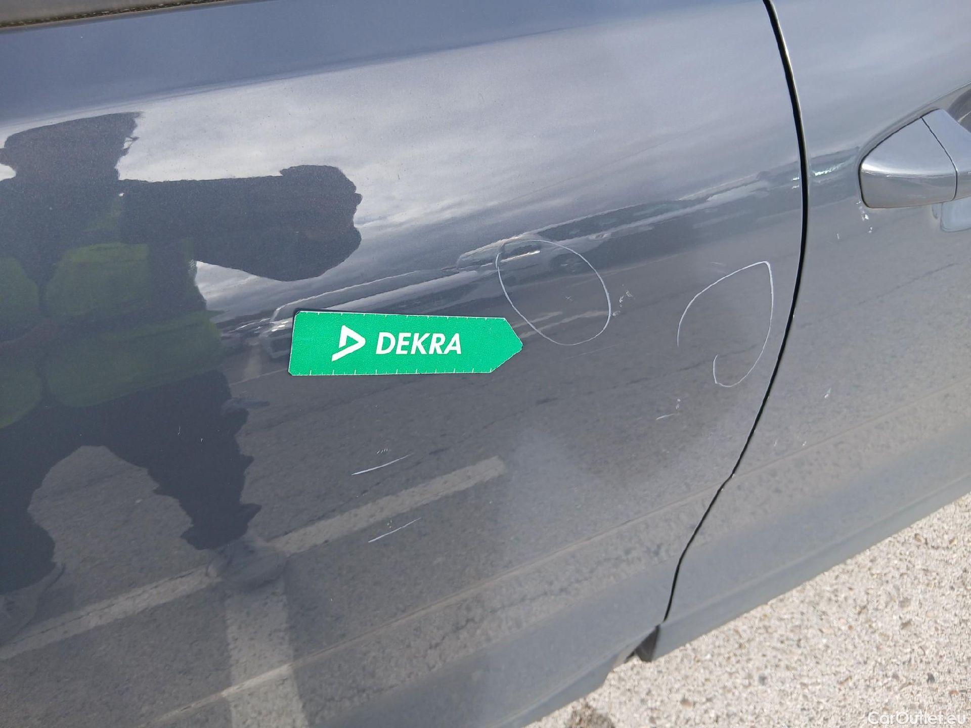  KIA  STONIC KIA  / 2017 / 5P / todoterreno 1.0 T-GDi 74kW (100CV) MHEV iMT Concept #33