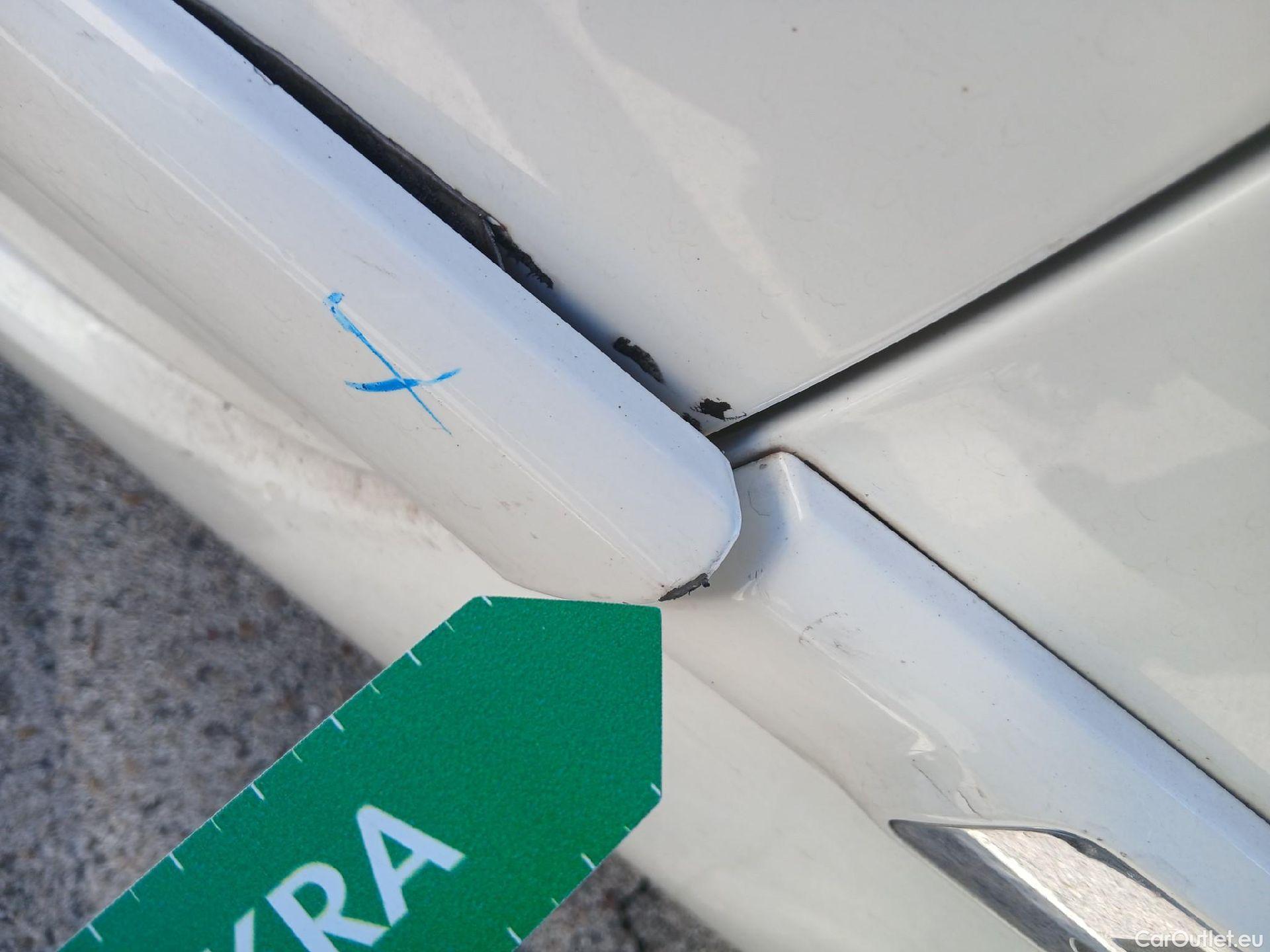  Fiat  500 FIAT  / 2015 / 3P / berlina con portón 1.2 8v 51kW (69CV) Mirror Fleet(SP) #20