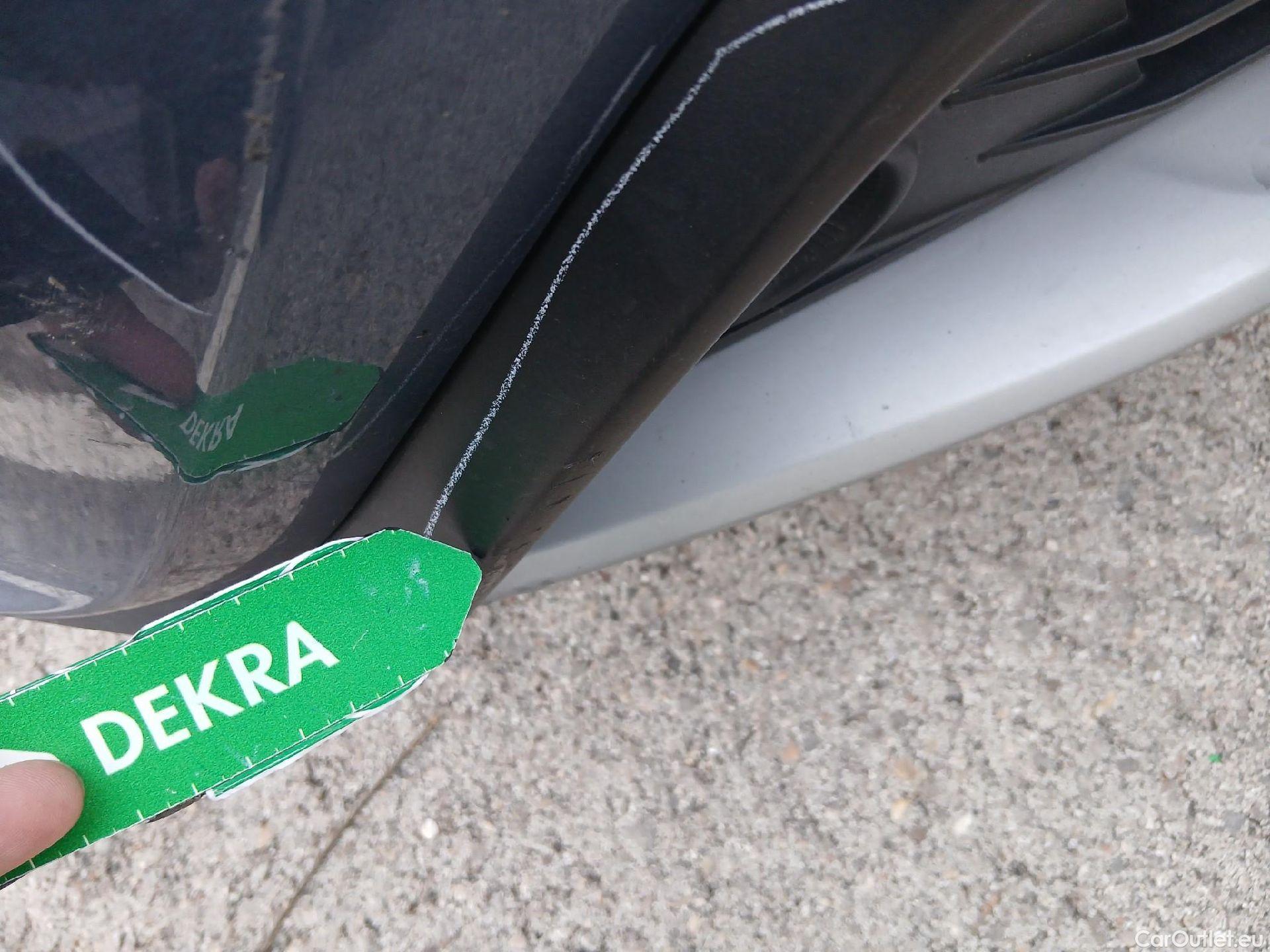  KIA  Niro KIA  / 2019 / 5P / crossover 1.6 GDi PHEV 104kW (141CV) Drive #15