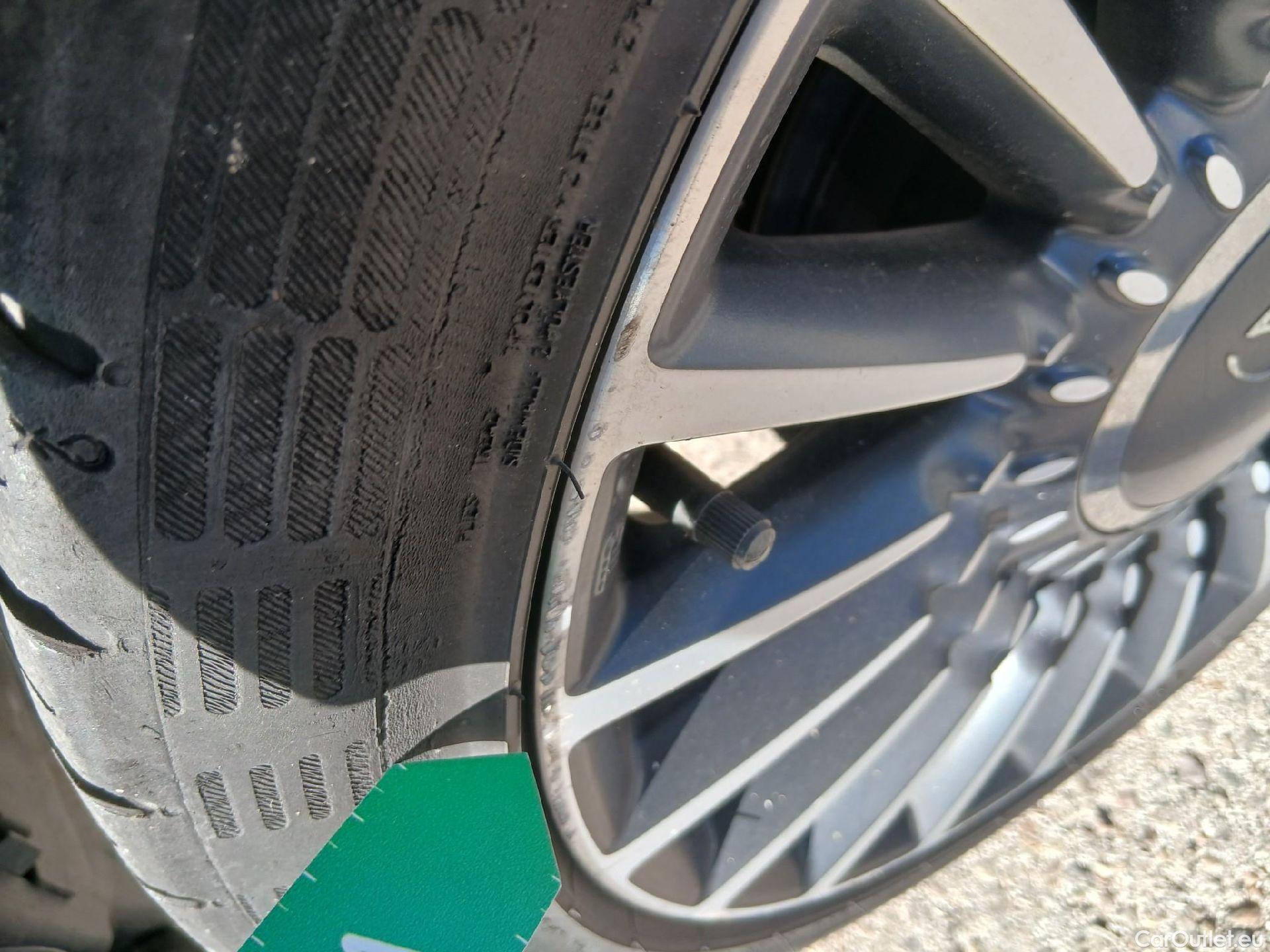  Fiat  500 FIAT  / 2015 / 3P / berlina con portón 1.2 8v 51kW (69CV) Mirror Fleet(SP) #5