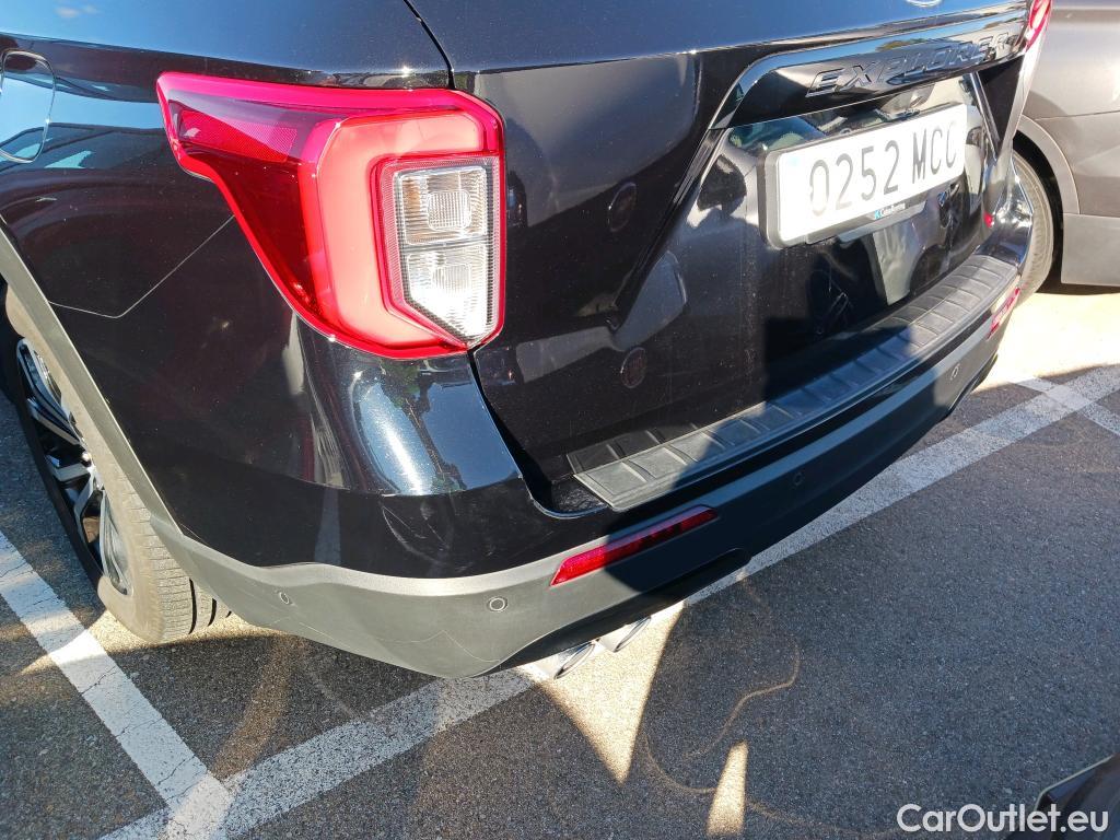  Ford  Explorer  ST-Line Plug-in-Hybrid 4x4 3.0 EcoBoost 455CV AT10 7 Plazas E6d #19