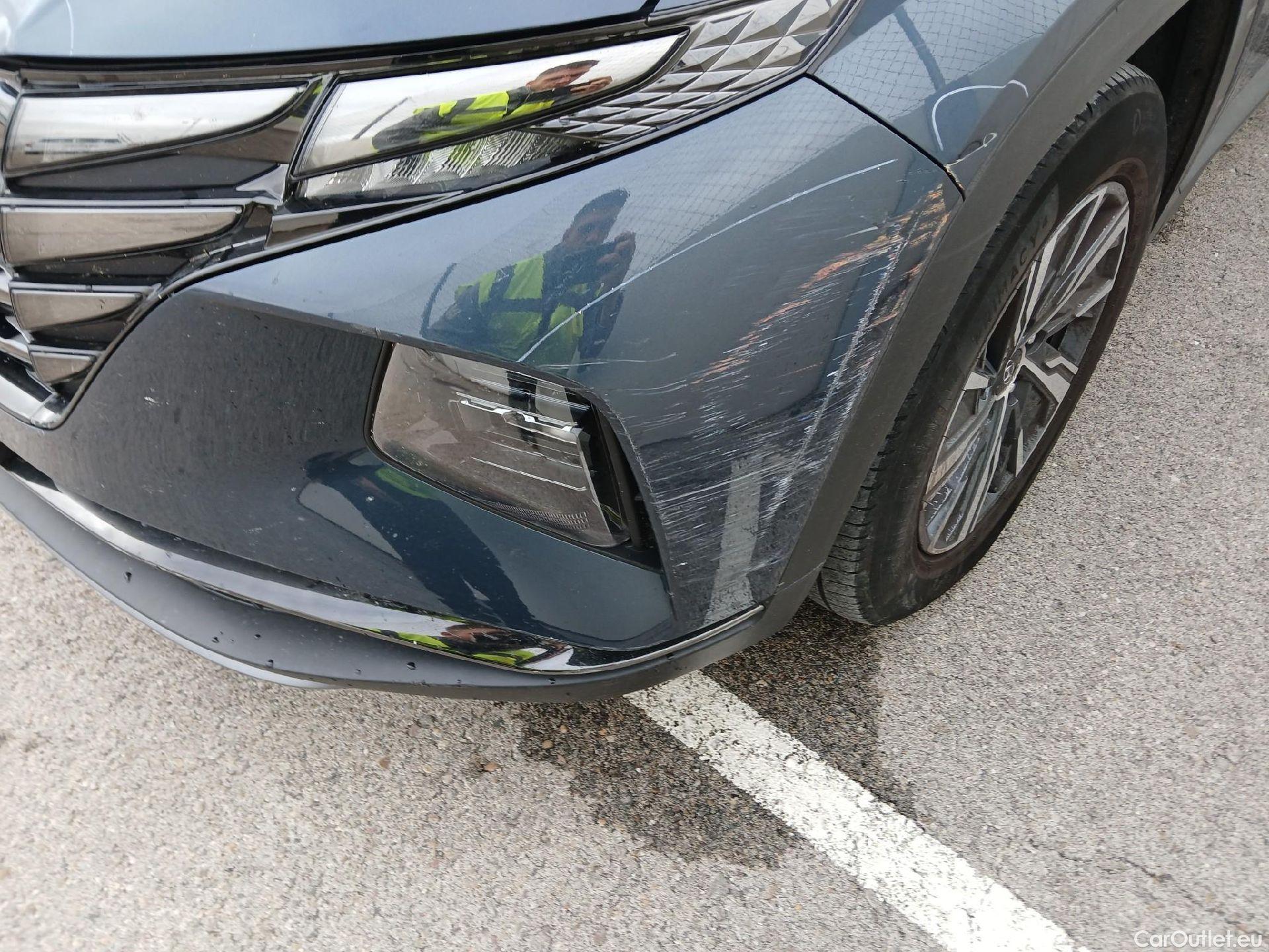  Hyundai  Tucson HYUNDAI  / 2020 / 5P / todoterreno 1.6 TGDI 110kW (150CV) Maxx #9