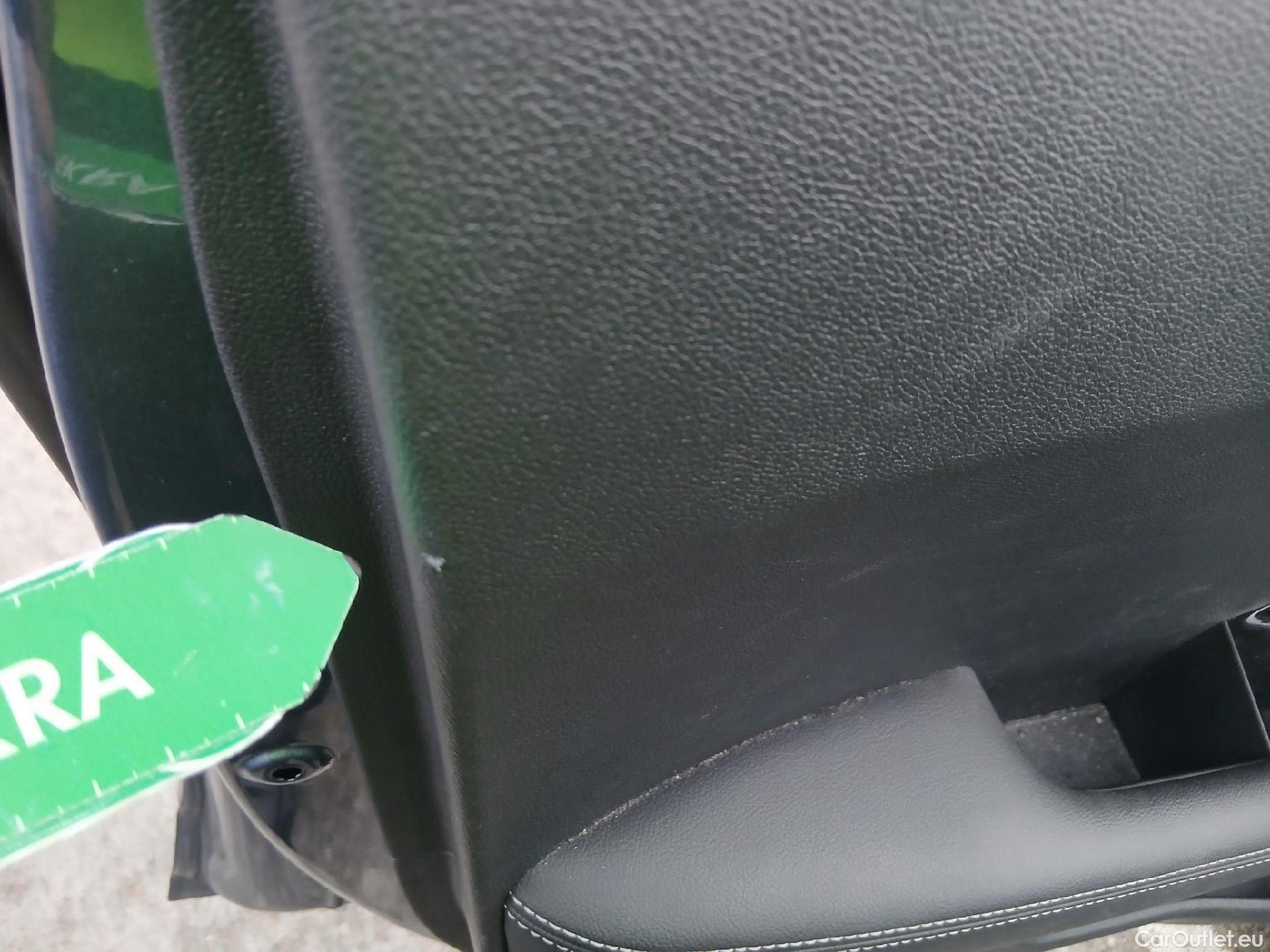  KIA  Niro KIA  / 2019 / 5P / crossover 1.6 GDi PHEV 104kW (141CV) Drive #2