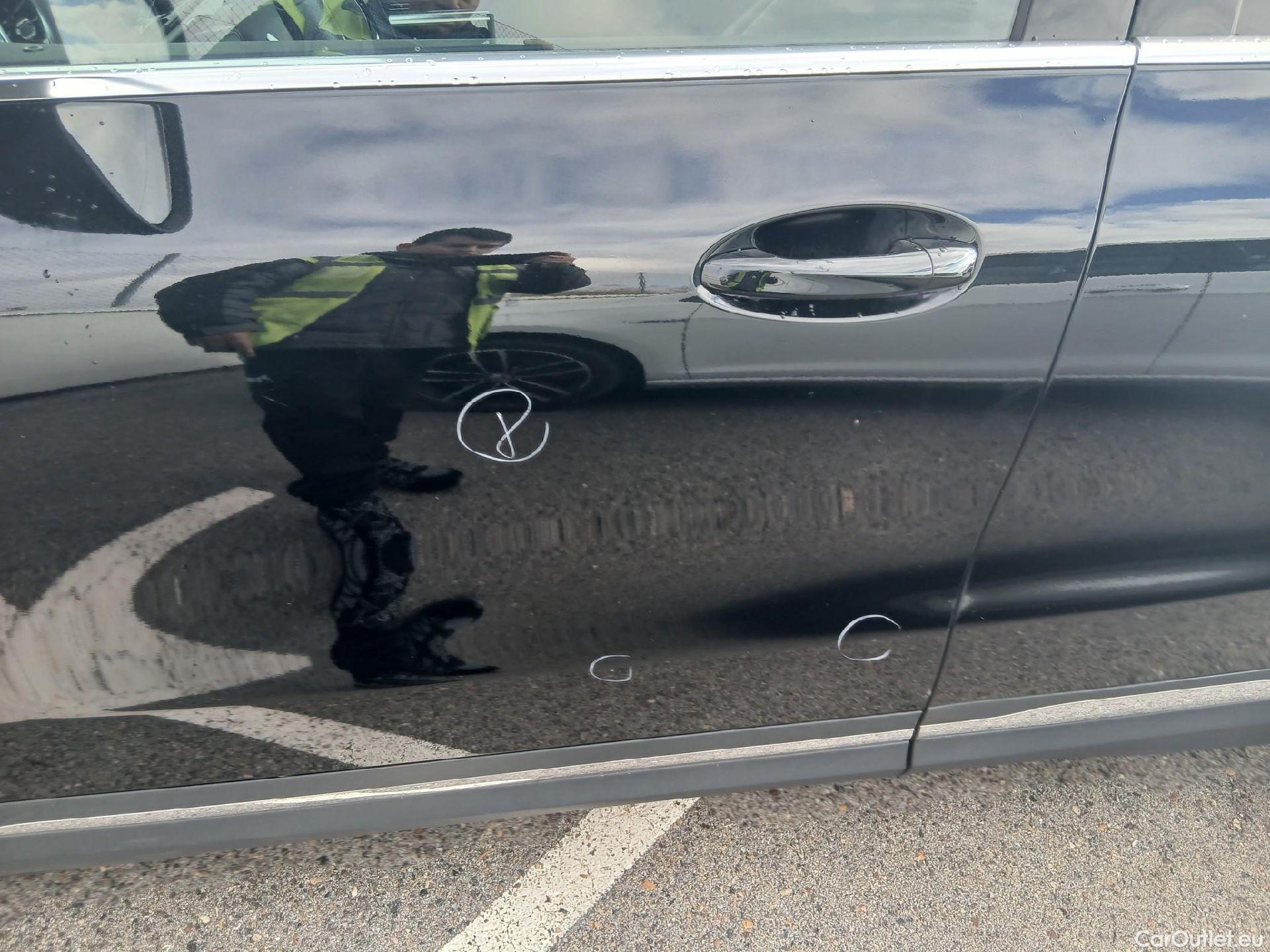  Mercedes  GLA MERCEDES-BENZ  / 2020 / 5P / todoterreno  200 D #14