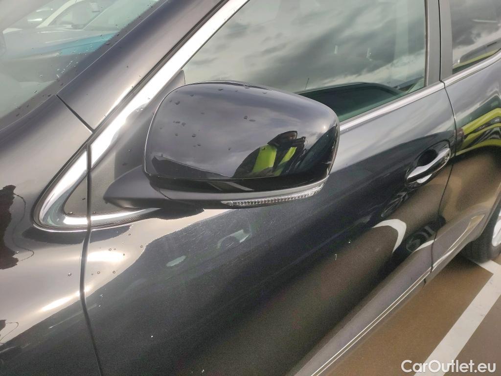  Renault  Kadjar RENAULT  / 2019 / 5P / crossover Intens Blue dCi 85kW (115CV) #32