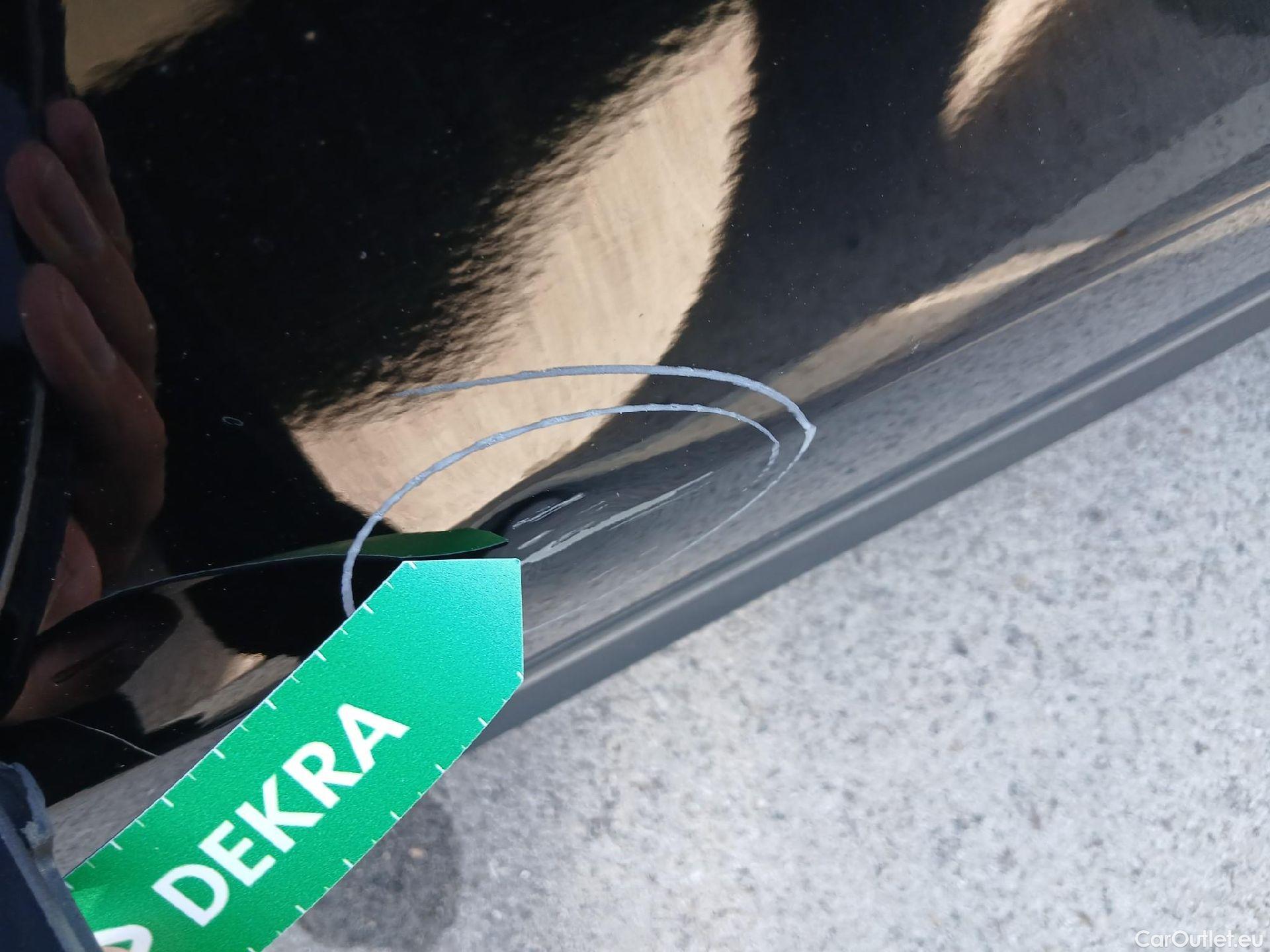  Mercedes  GLA MERCEDES-BENZ  / 2020 / 5P / todoterreno  250 e #37