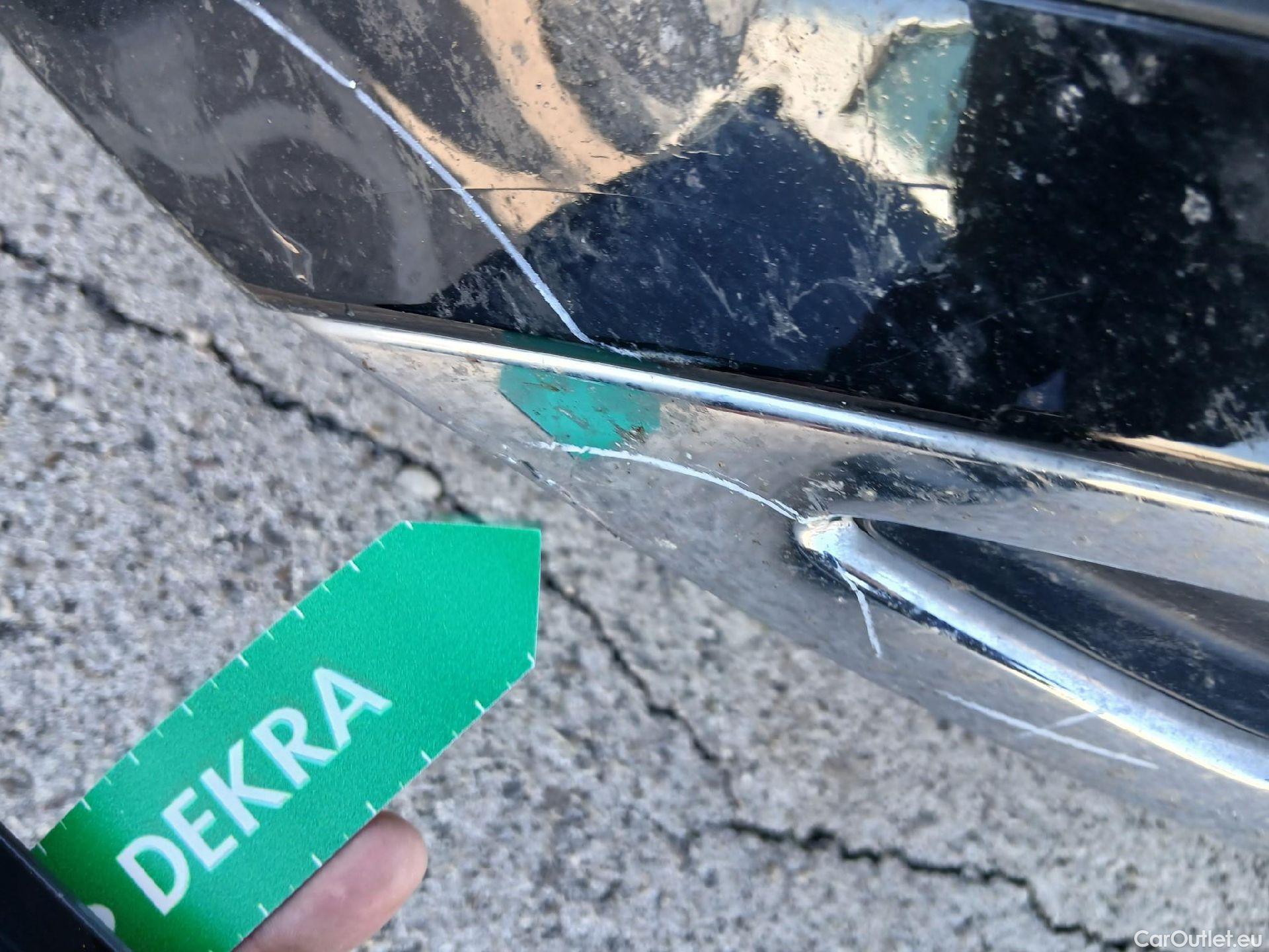  Mercedes  GLA MERCEDES-BENZ  / 2020 / 5P / todoterreno  250 e #13