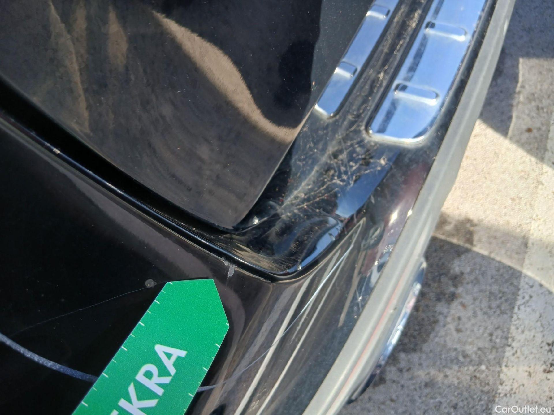  Mercedes  GLA MERCEDES-BENZ  / 2020 / 5P / todoterreno  250 e #23