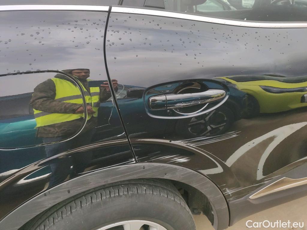  Renault  Kadjar RENAULT  / 2019 / 5P / crossover Intens Blue dCi 85kW (115CV) #36