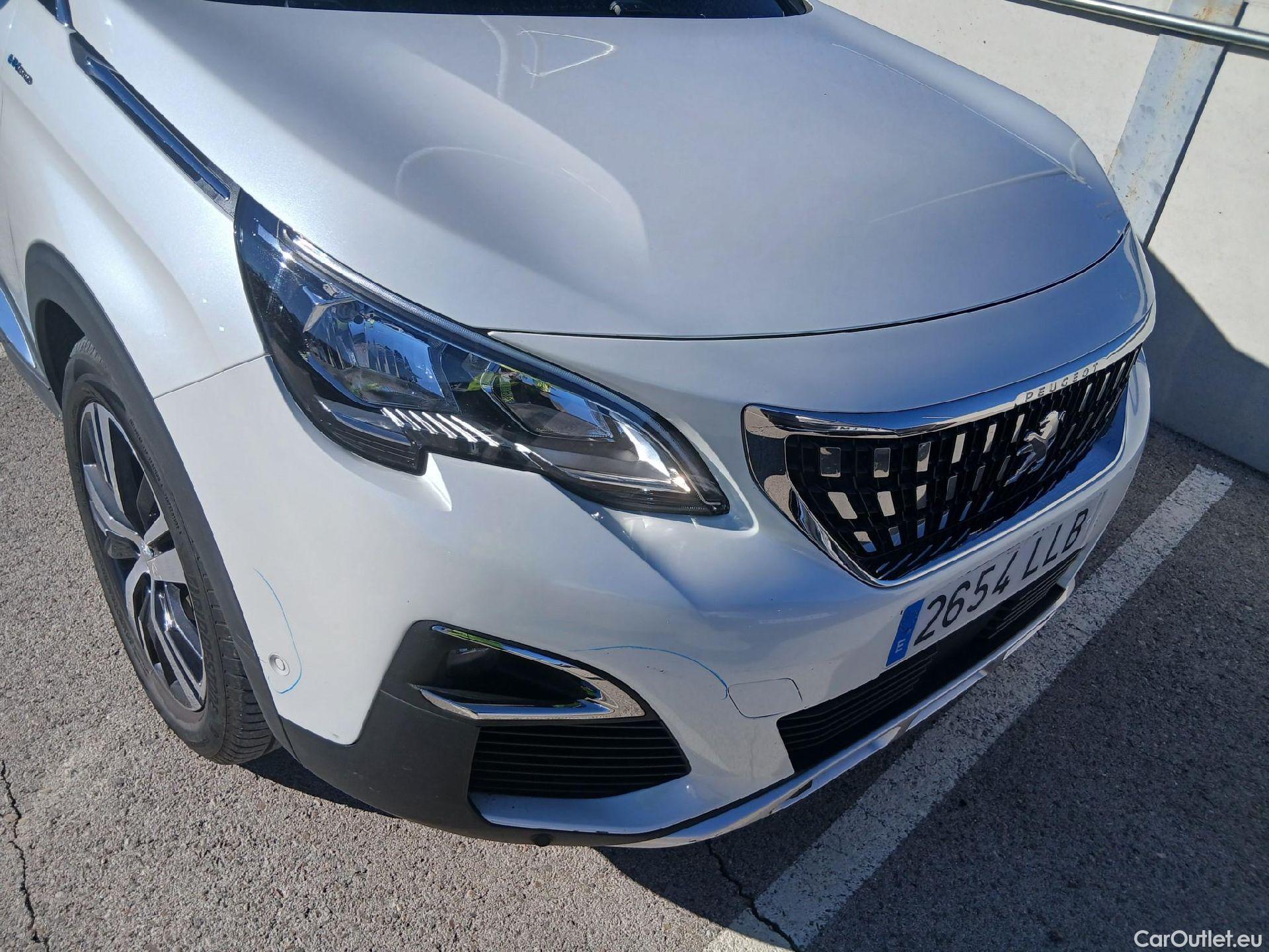  Peugeot  3008 PEUGEOT  Hybrid / 2016 / 5P / todoterreno 225 e-EAT8 Allure #14
