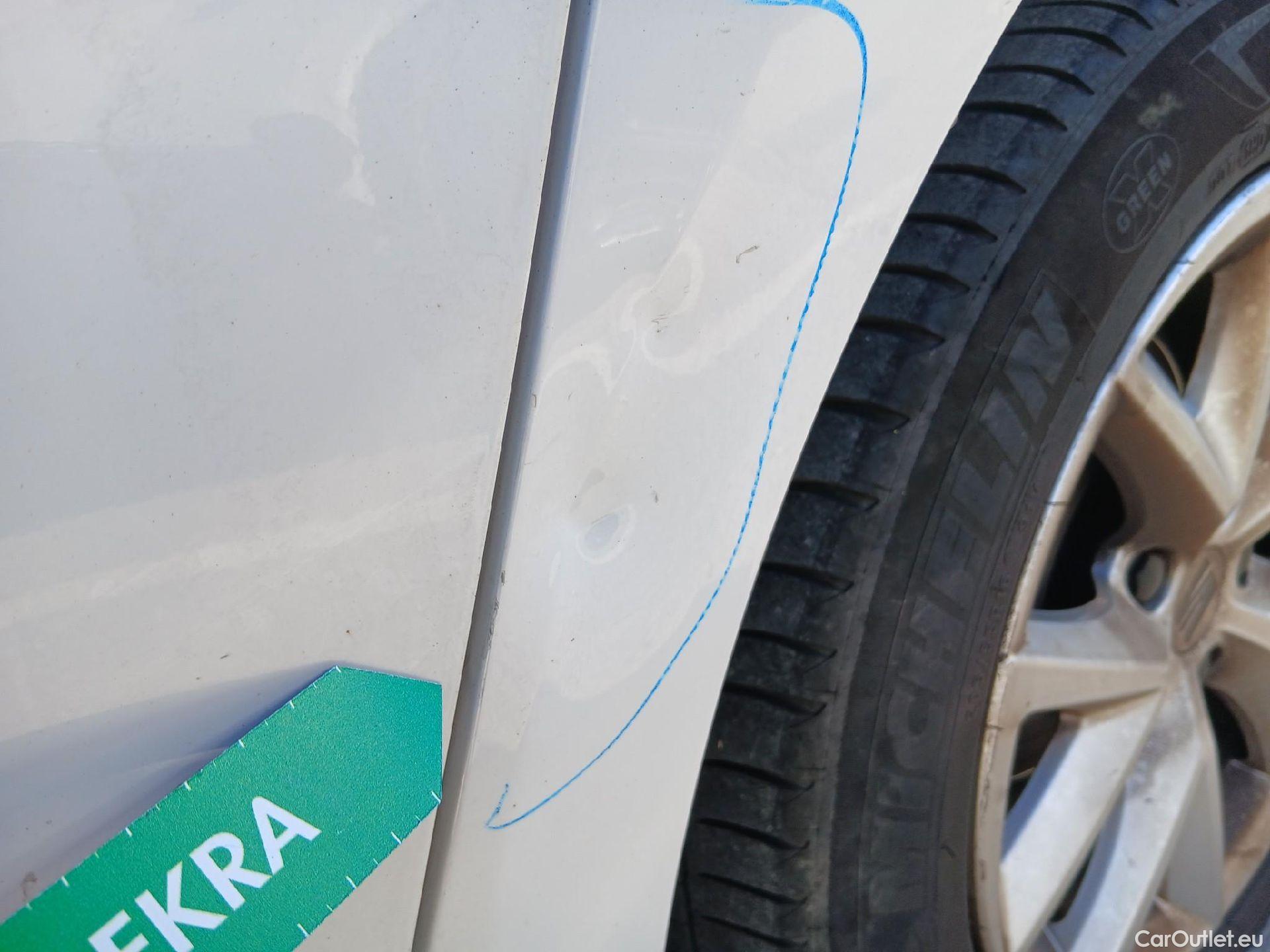  Seat  Leon SEAT Nuevo León / 2020 / 5P / familiar SP 1.5 TSI 96kW S&S Style Go(SP) #20