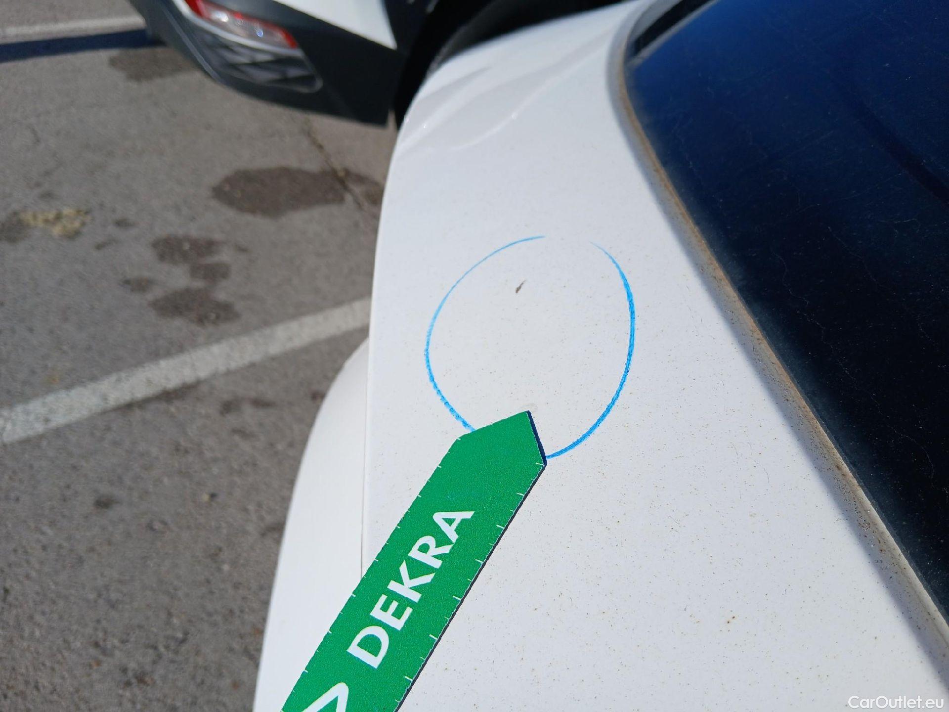  Seat  Leon SEAT Nuevo León / 2020 / 5P / familiar SP 1.5 TSI 96kW S&S Style Go(SP) #28