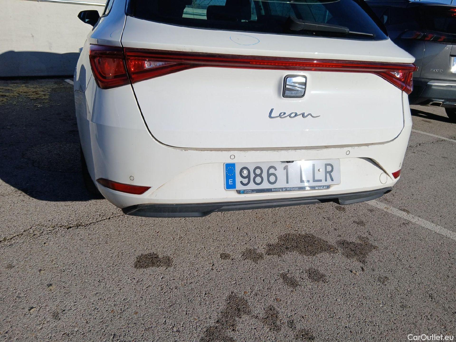  Seat  Leon SEAT Nuevo León / 2020 / 5P / familiar SP 1.5 TSI 96kW S&S Style Go(SP) #31