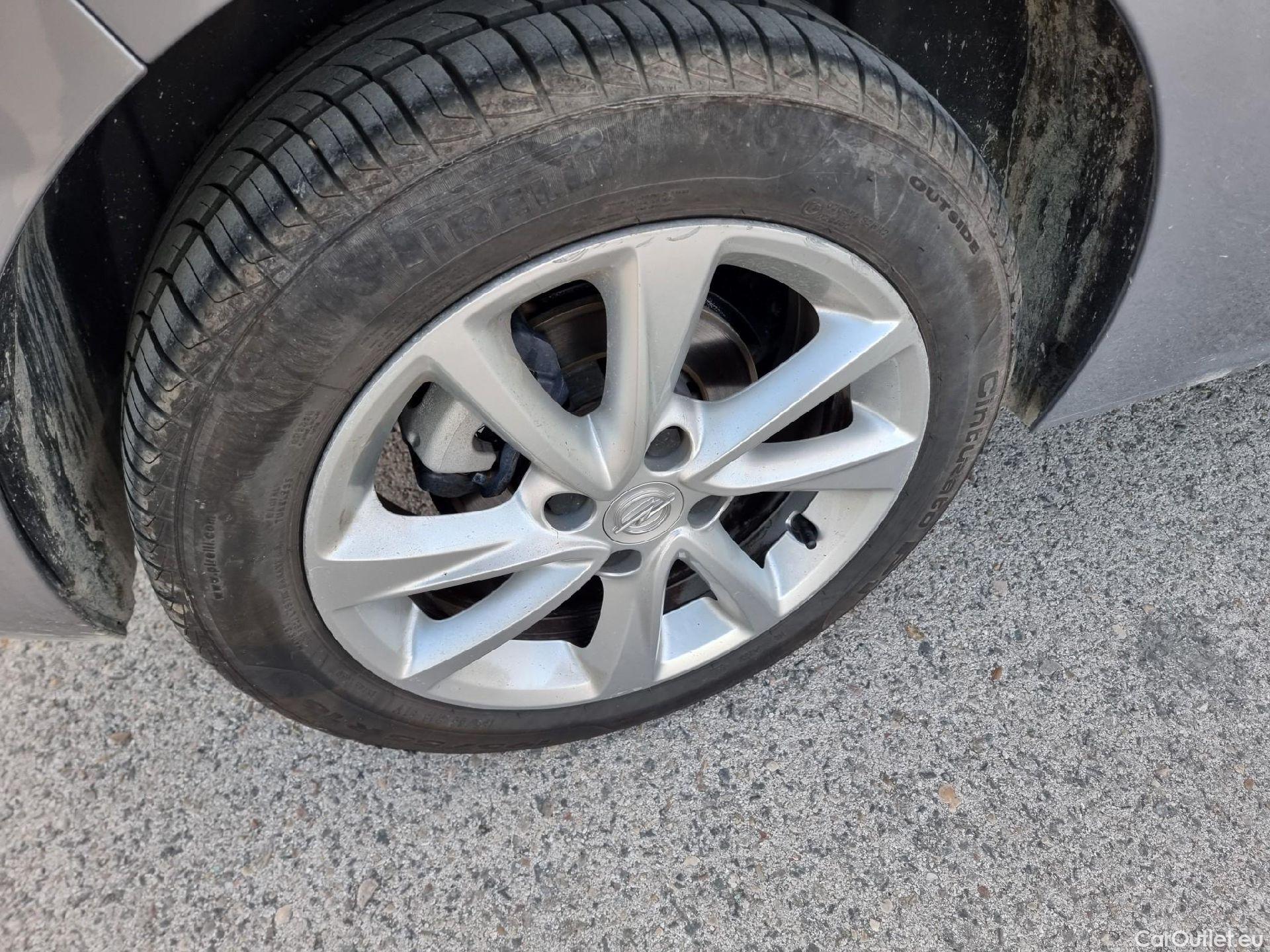  Opel  Corsa OPEL  / 2019 / 5P / berlina con portón 1.5D DT 74kW (100CV) Elegance (AC2) #31