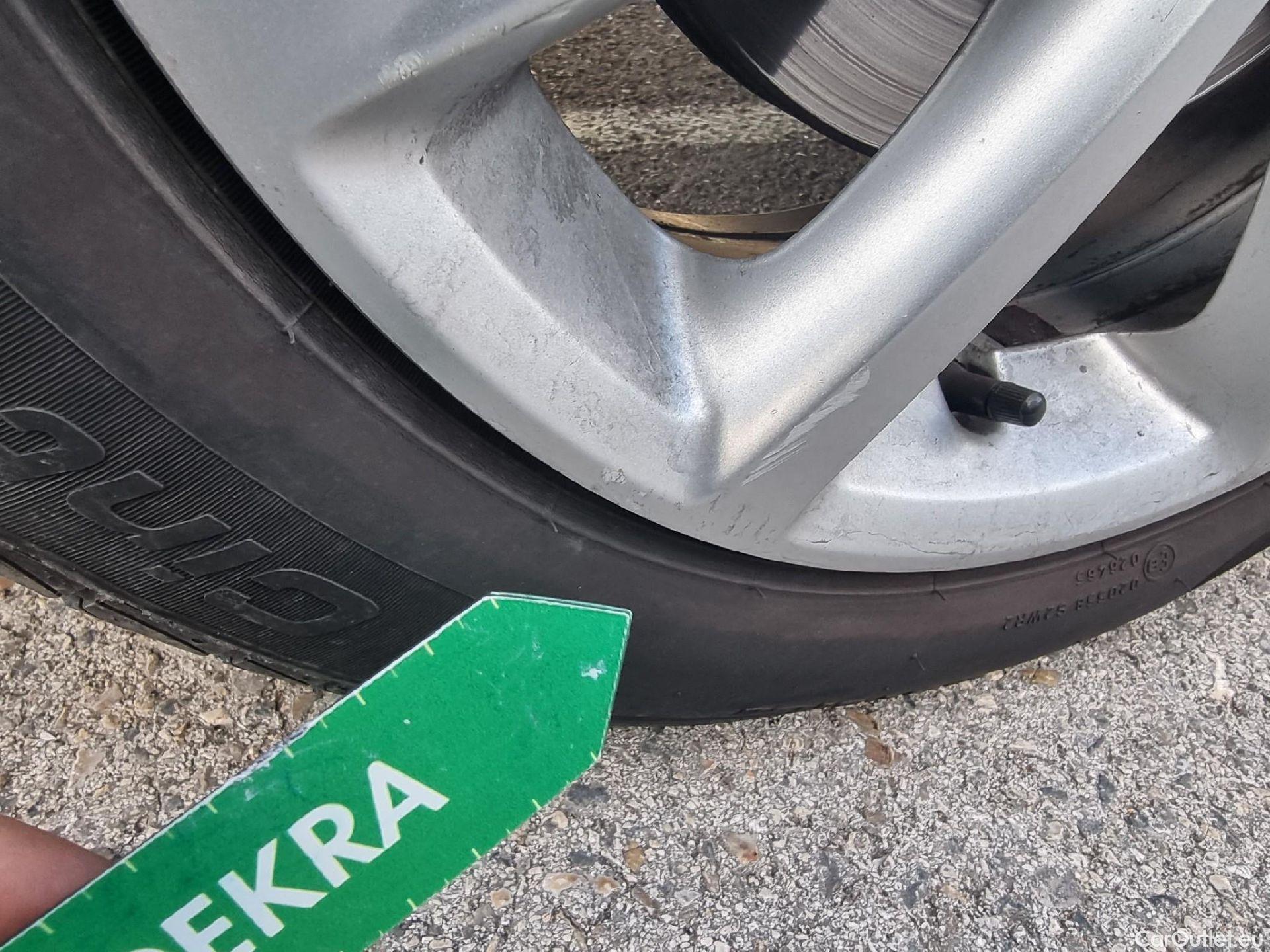  Opel  Corsa OPEL  / 2019 / 5P / berlina con portón 1.5D DT 74kW (100CV) Elegance (AC2) #16