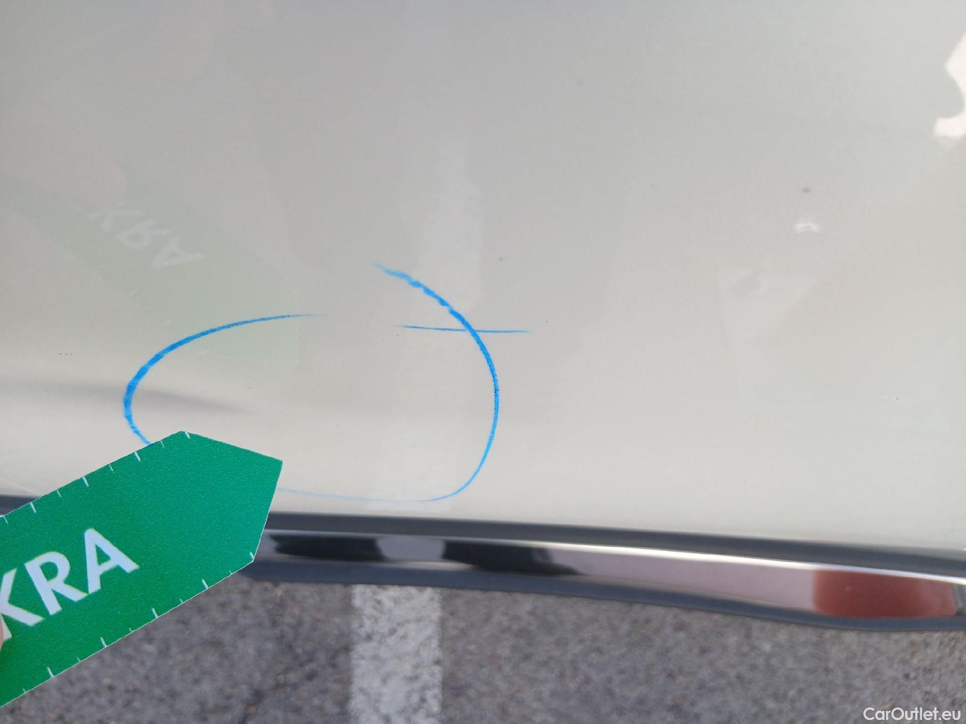  Peugeot  3008 PEUGEOT  Hybrid / 2016 / 5P / todoterreno 225 e-EAT8 Allure #21