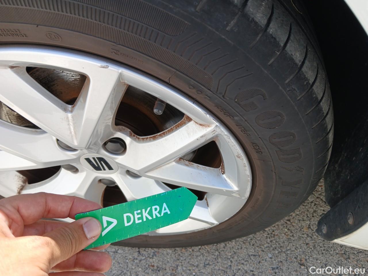  Seat  Leon  Style Go 2.0 TDI 115CV MT6 E6d #3