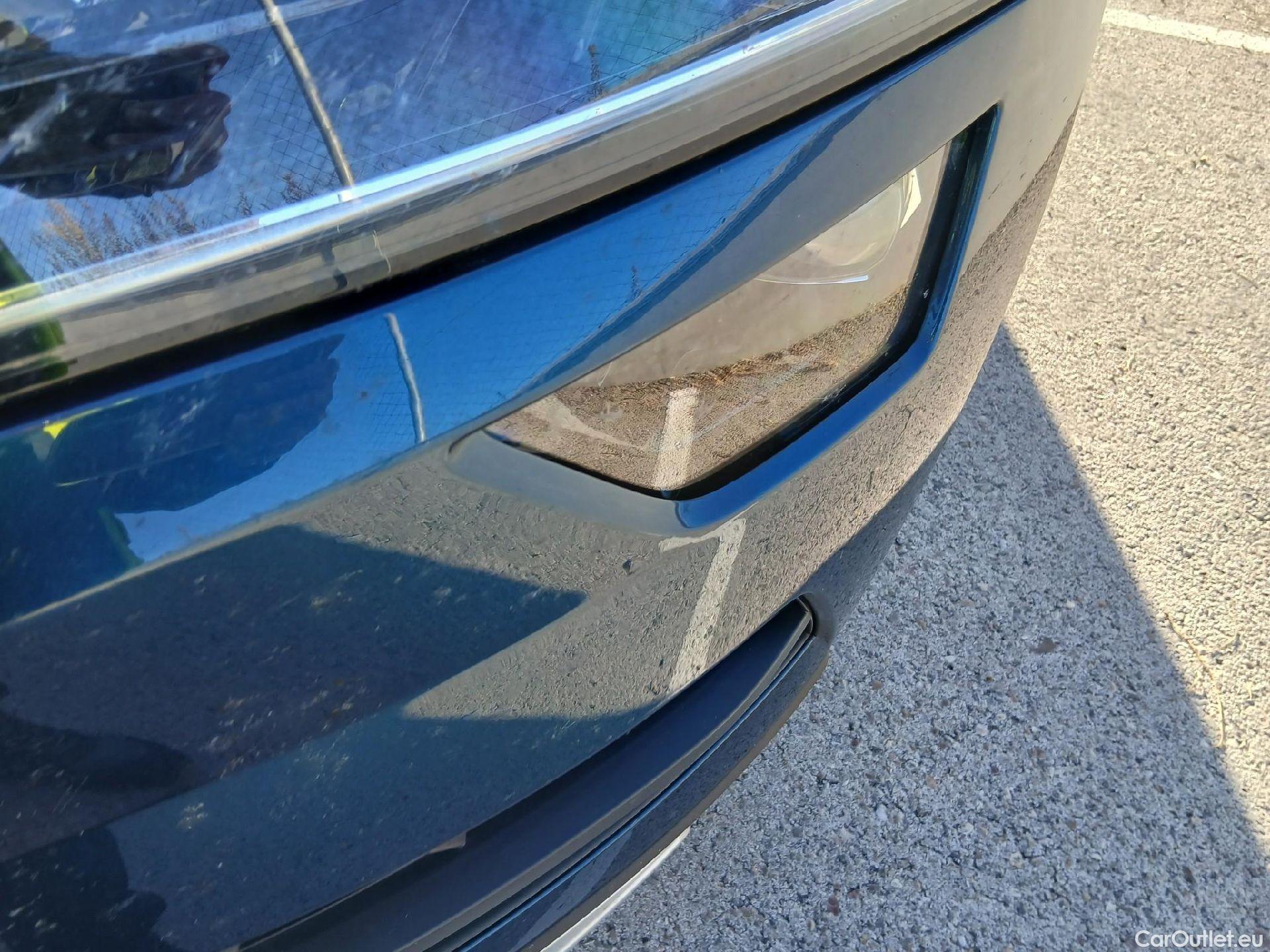  Skoda  Karoq SKODA  / 2017 / 5P / todoterreno 2.0 TDI 110kW (150CV) DSG 4X4 Scout #9