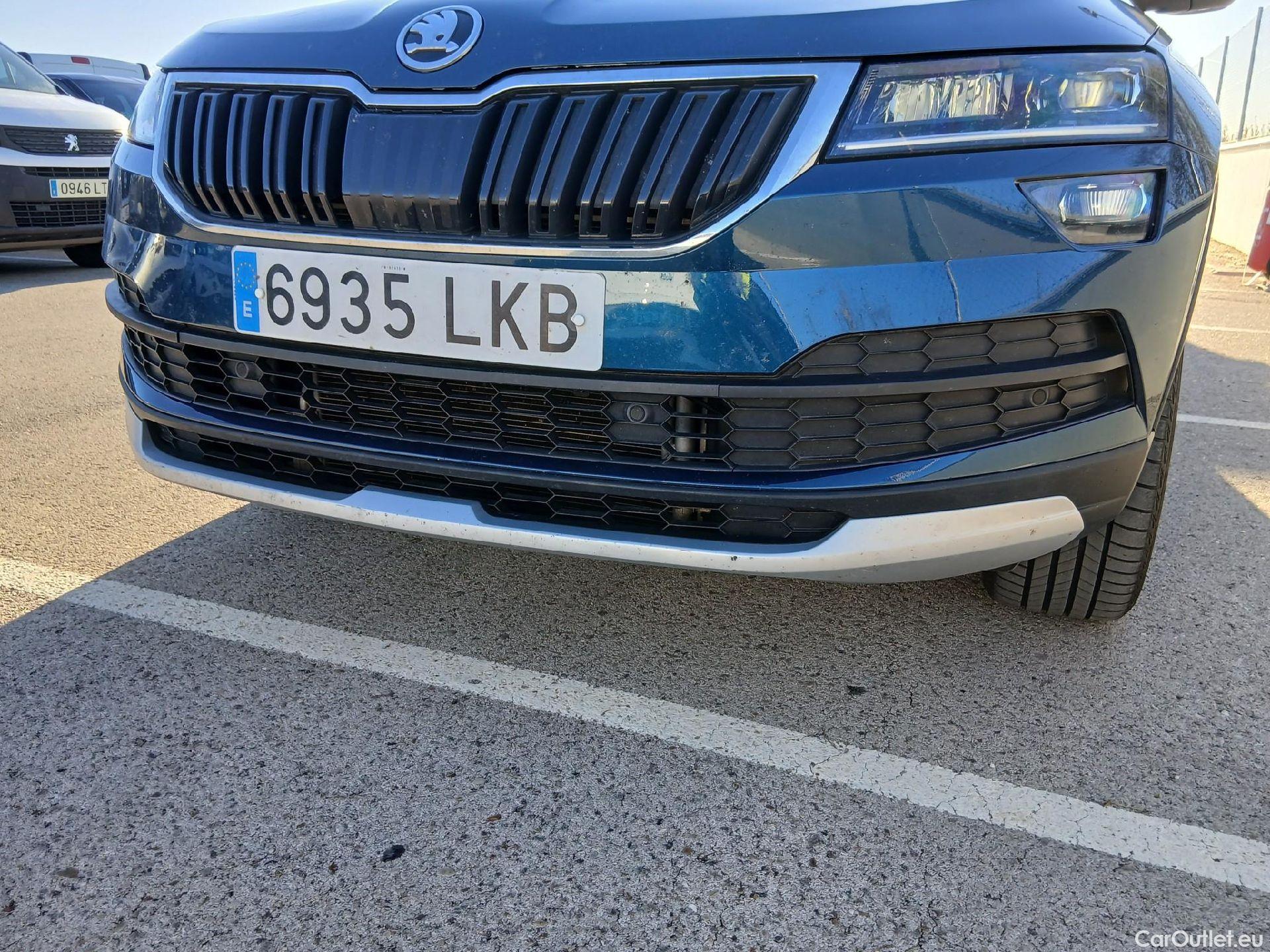  Skoda  Karoq SKODA  / 2017 / 5P / todoterreno 2.0 TDI 110kW (150CV) DSG 4X4 Scout #11