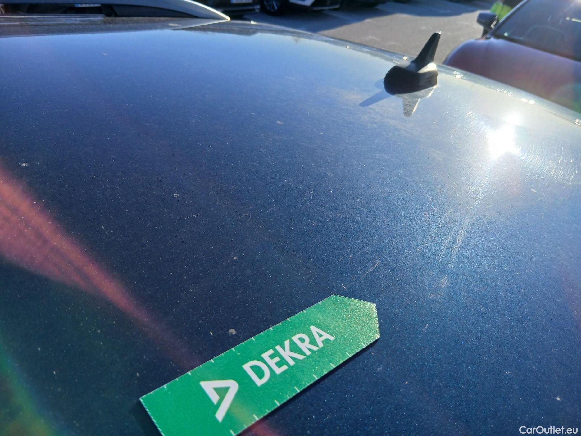  Skoda  Karoq SKODA  / 2017 / 5P / todoterreno 2.0 TDI 110kW (150CV) DSG 4X4 Scout #39