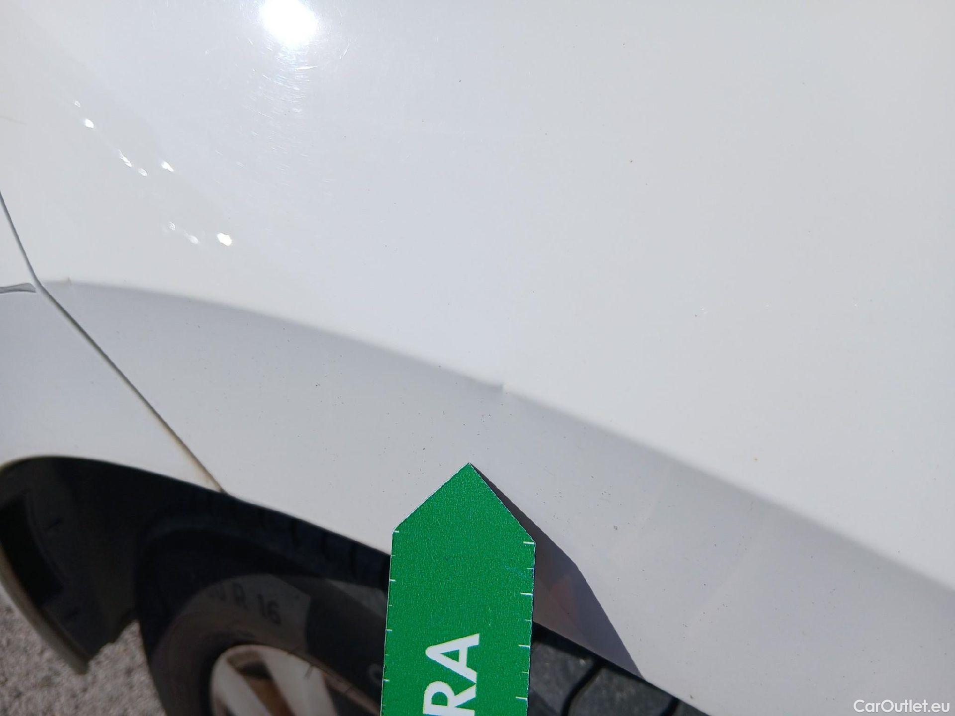  Skoda  KAMIQ SKODA  1.0 TSI 81kW (110CV) DSG Ambition (CX) #14