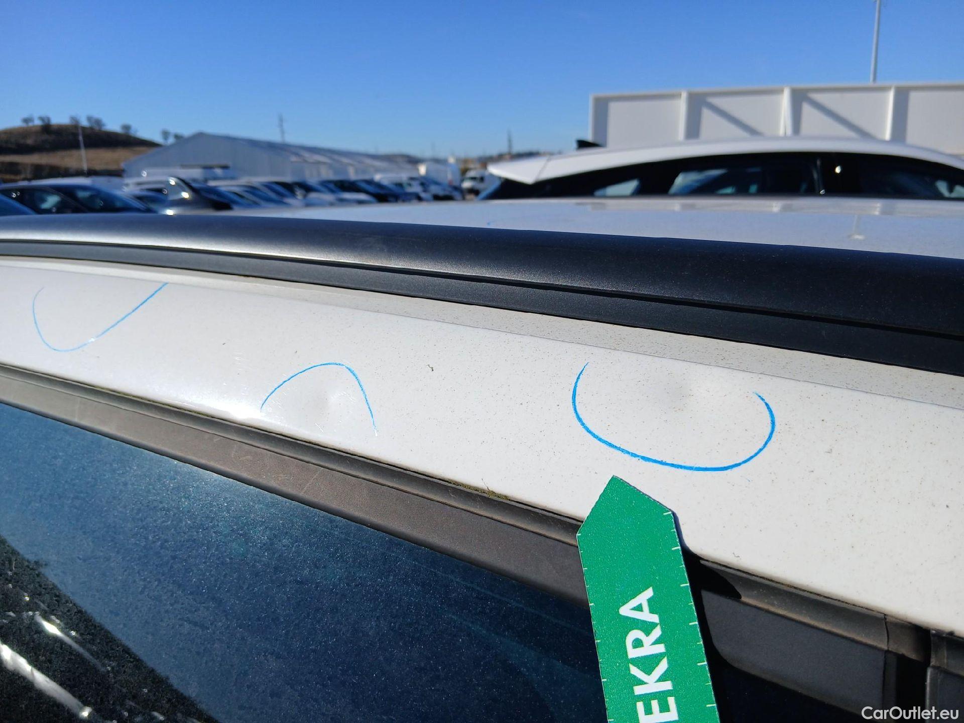  Seat  Leon SEAT Nuevo León / 2020 / 5P / familiar SP 1.5 TSI 96kW S&S Style Go(SP) #55