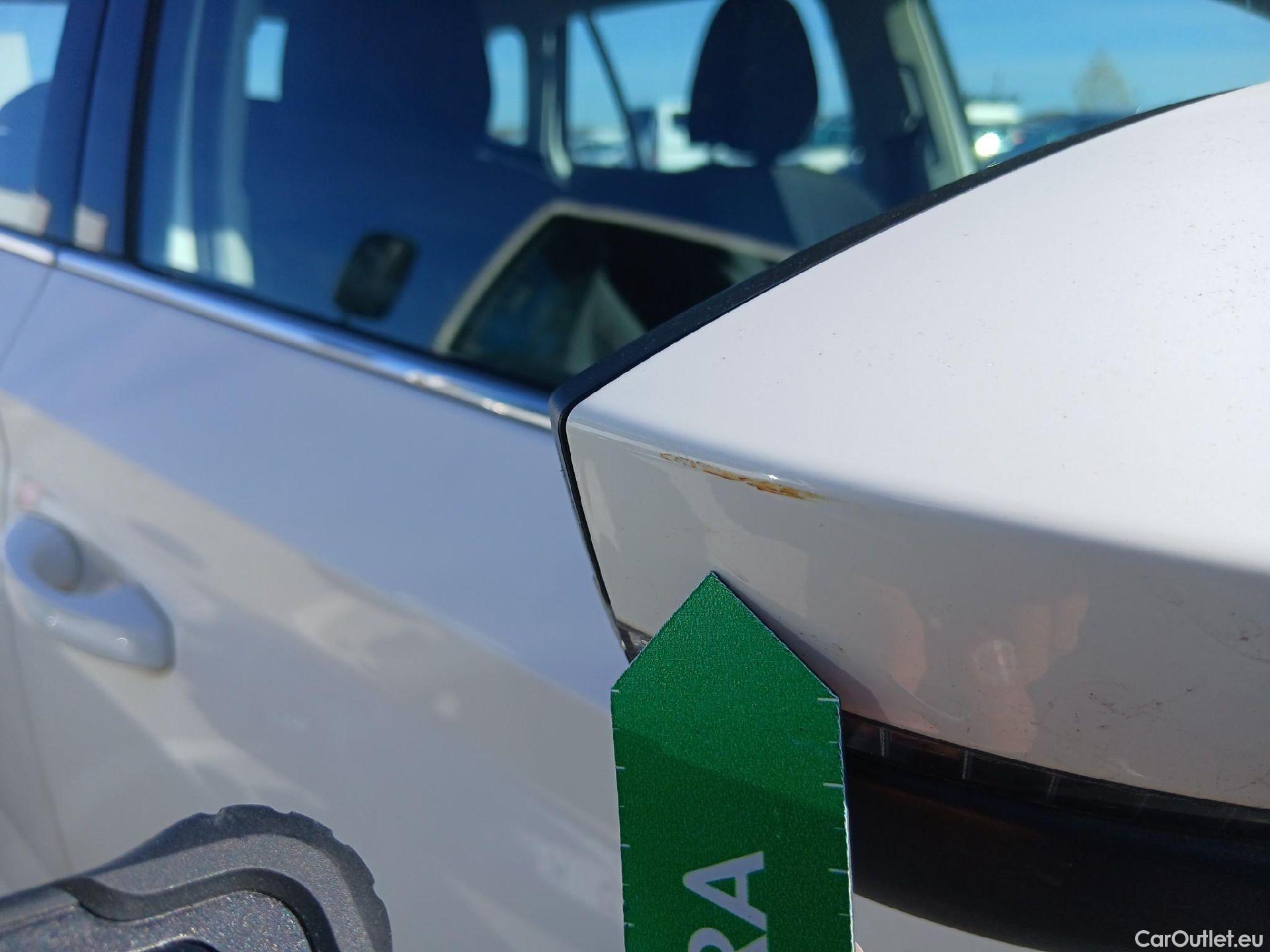  Skoda  KAMIQ SKODA  1.0 TSI 81kW (110CV) DSG Ambition (CX) #43