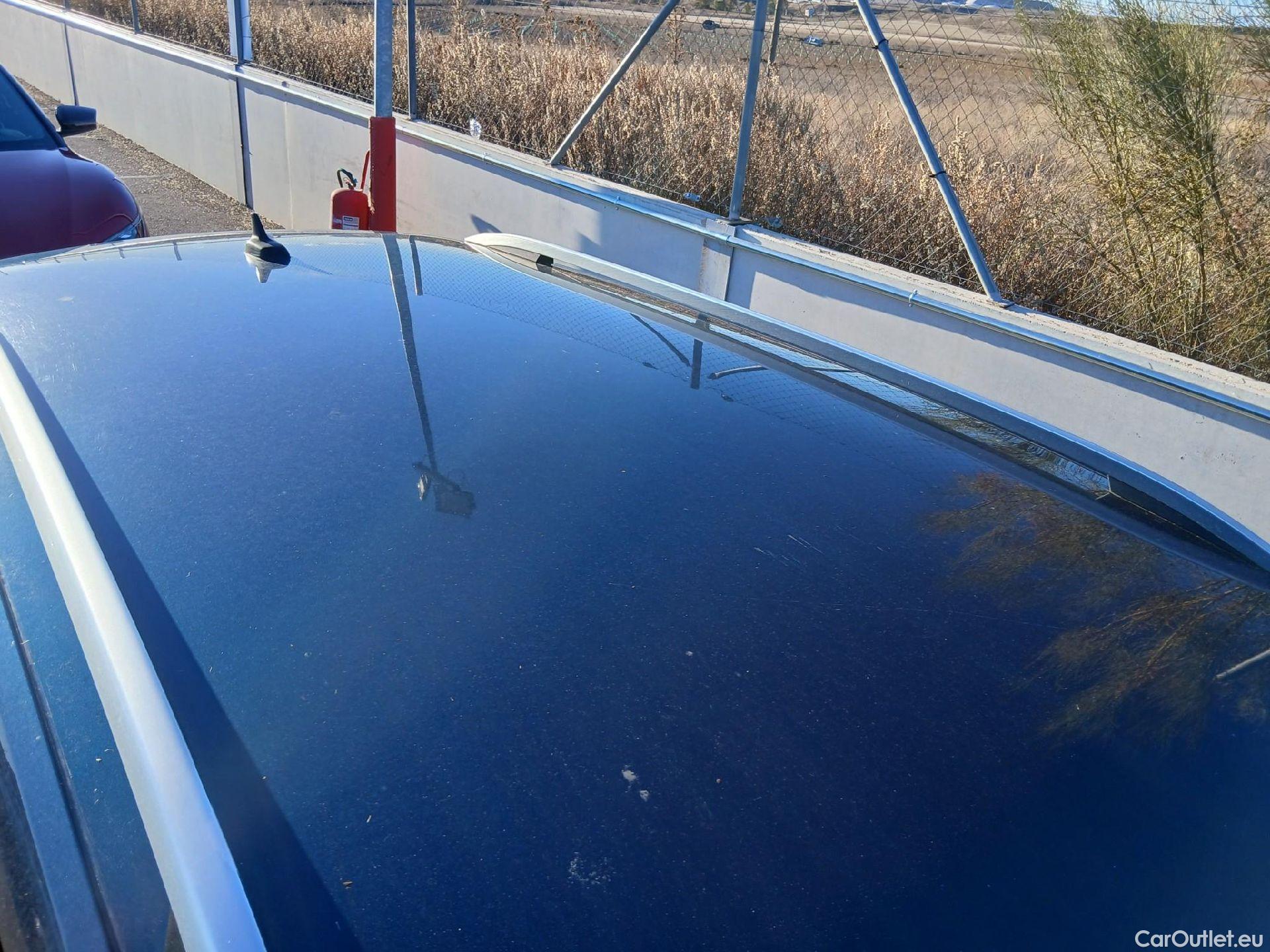  Skoda  Karoq SKODA  / 2017 / 5P / todoterreno 2.0 TDI 110kW (150CV) DSG 4X4 Scout #38