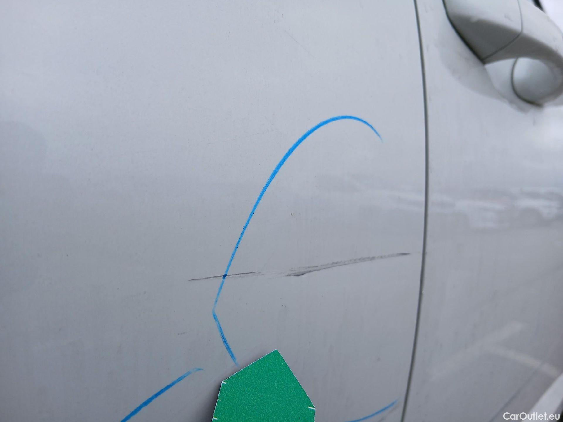  Volkswagen  Arteon VOLKSWAGEN  / 2020 / 5P / berlina con portón R-Line 2.0 TDI 147kW (200CV) DSG #40