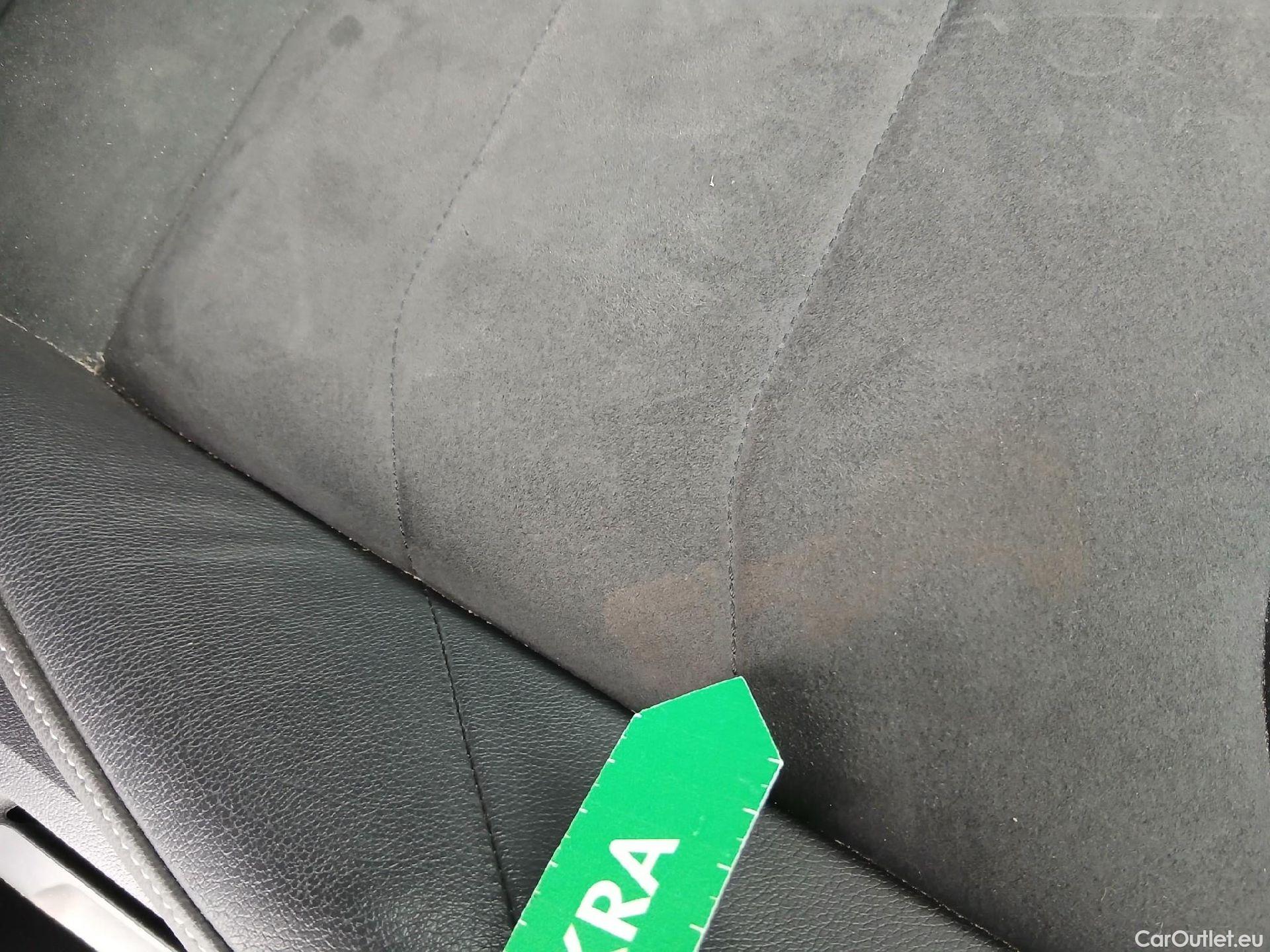  Volkswagen  Arteon VOLKSWAGEN  / 2020 / 5P / berlina con portón R-Line 2.0 TDI 147kW (200CV) DSG #58