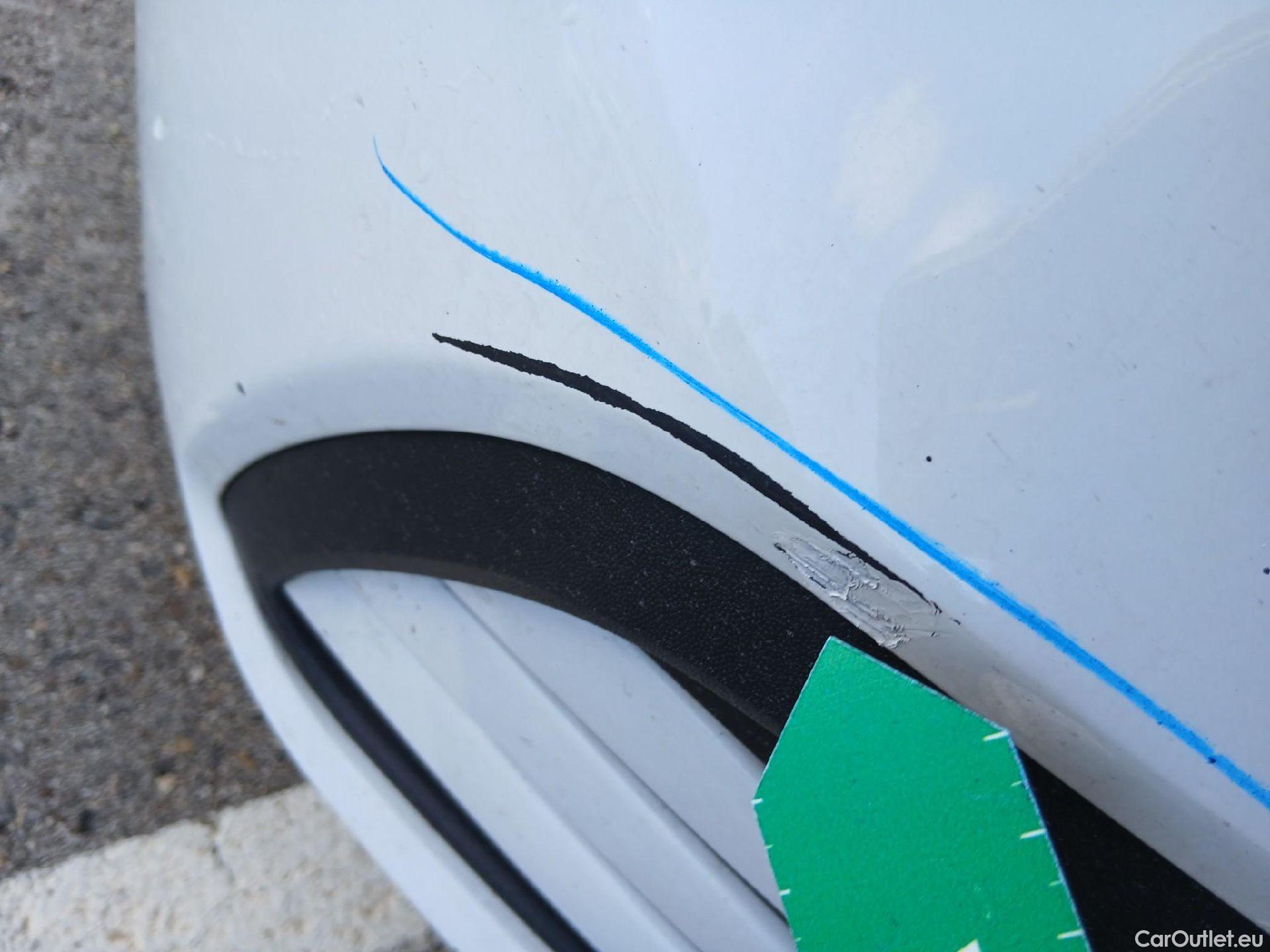  Volkswagen  Golf  VOLKSWAGEN / 2020 / 5P / berlina con portón Life 1.0 eTSI 81kW (110CV) DSG #2