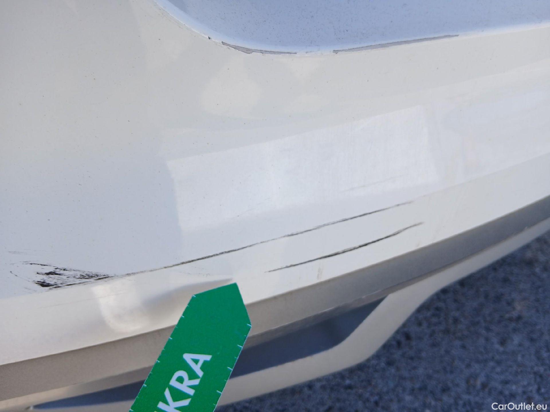  Skoda  KAMIQ SKODA  1.0 TSI 81kW (110CV) DSG Ambition (CX) #25