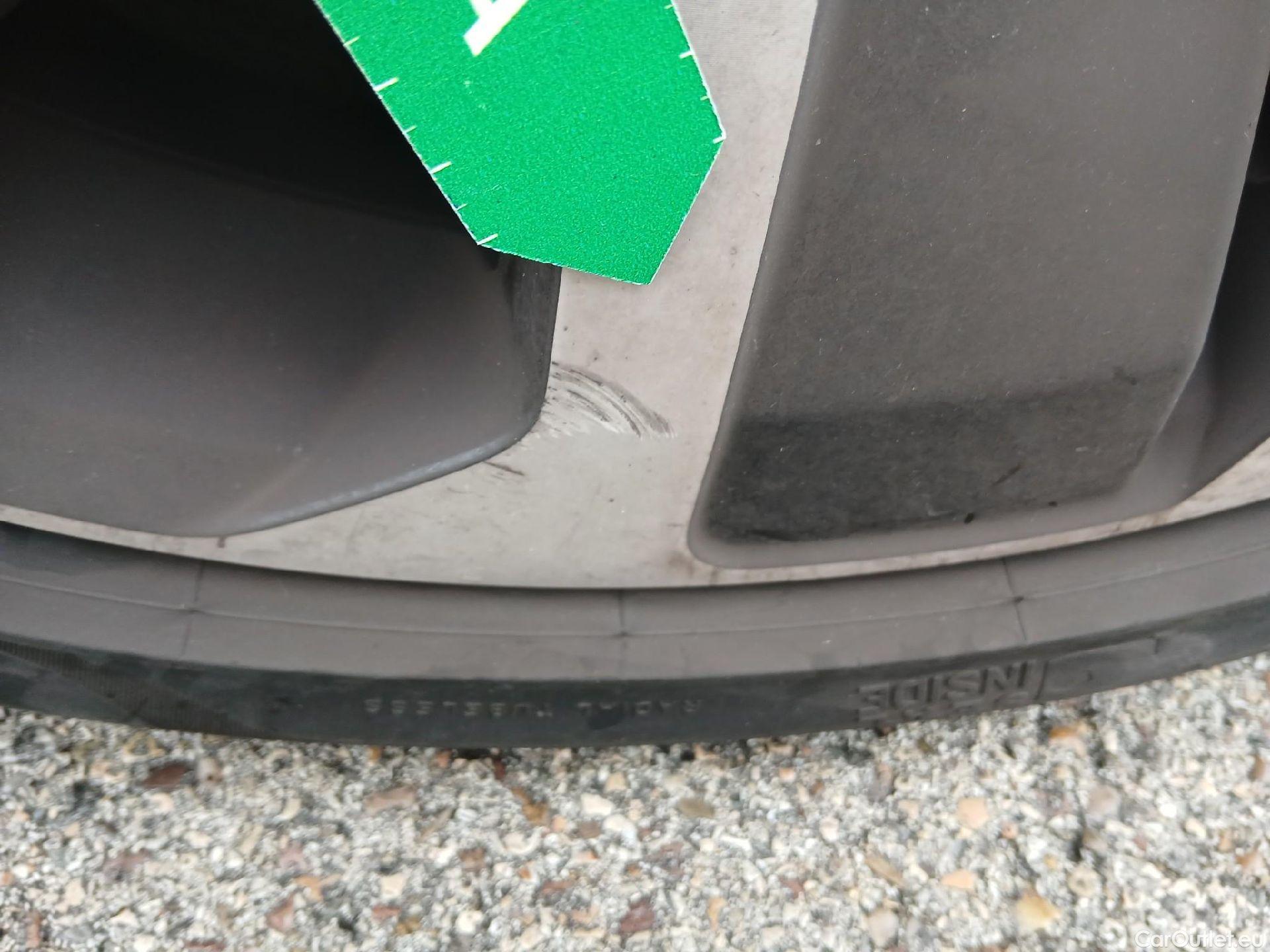  Volkswagen  Arteon VOLKSWAGEN  / 2020 / 5P / berlina con portón R-Line 2.0 TDI 147kW (200CV) DSG #28