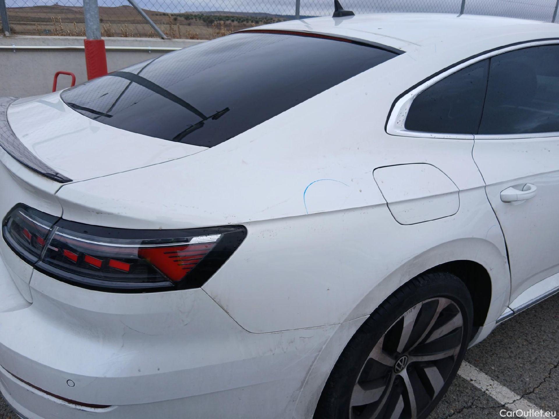  Volkswagen  Arteon VOLKSWAGEN  / 2020 / 5P / berlina con portón R-Line 2.0 TDI 147kW (200CV) DSG #39