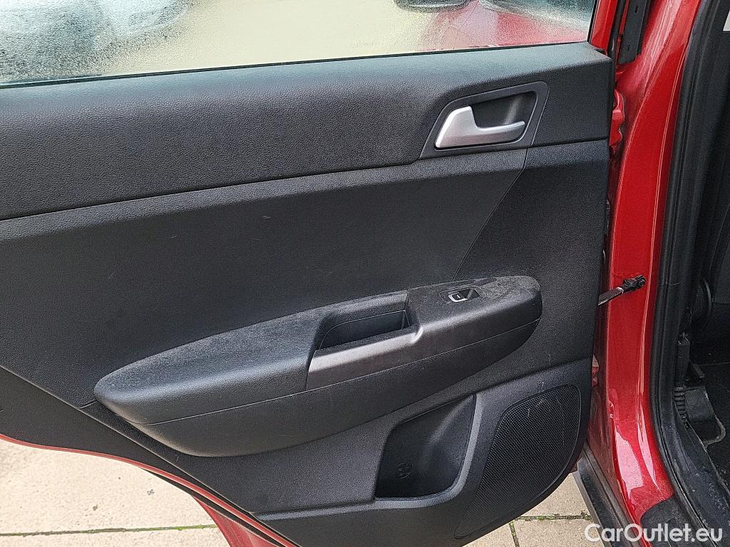  KIA  Sportage KIA  / 2018 / 5P / todoterreno 1.6 GDi 97kW (132CV) Concept 4x2 #14