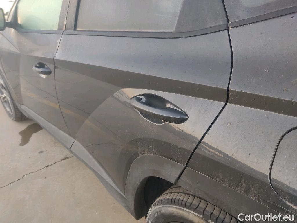  Hyundai  Tucson HYUNDAI  / 2020 / 5P / todoterreno 1.6 TGDI 169kW HEV Tecno Auto 2C #16