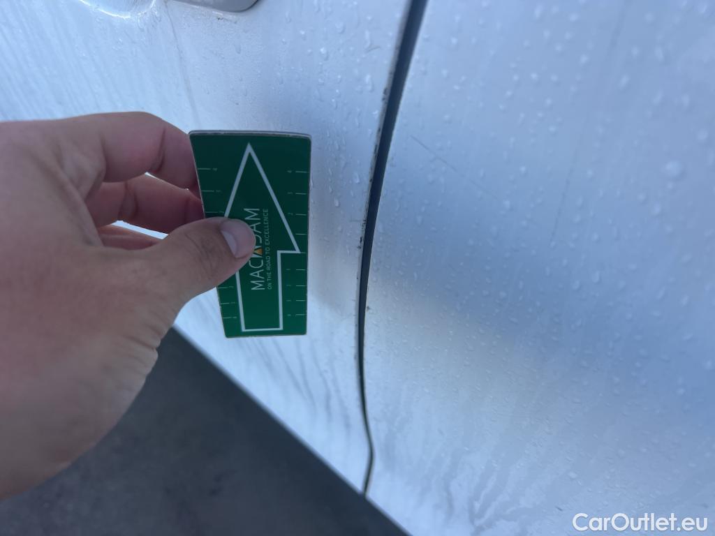  Opel  Corsa OPEL  / 2019 / 5P / berlina con portón 1.2T XHL 74kW (100CV) Edition (AC) #2