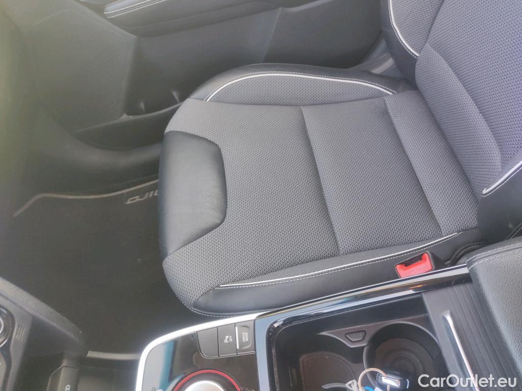  KIA  Niro KIA e- / 2016 / 5P / crossover e- 150kW (204CV) Drive (Long Range) #14