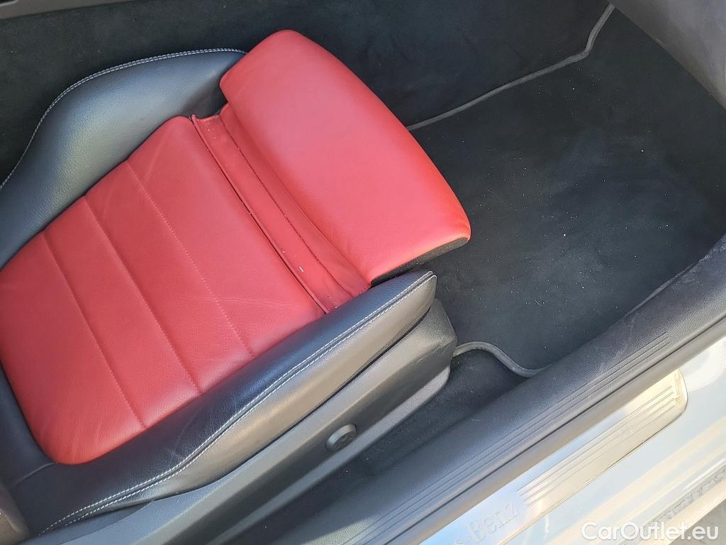  Mercedes  E-Klasse MERCEDES-BENZ Clase E / 2020 / 2P / coupé Coupé E 220 d #13